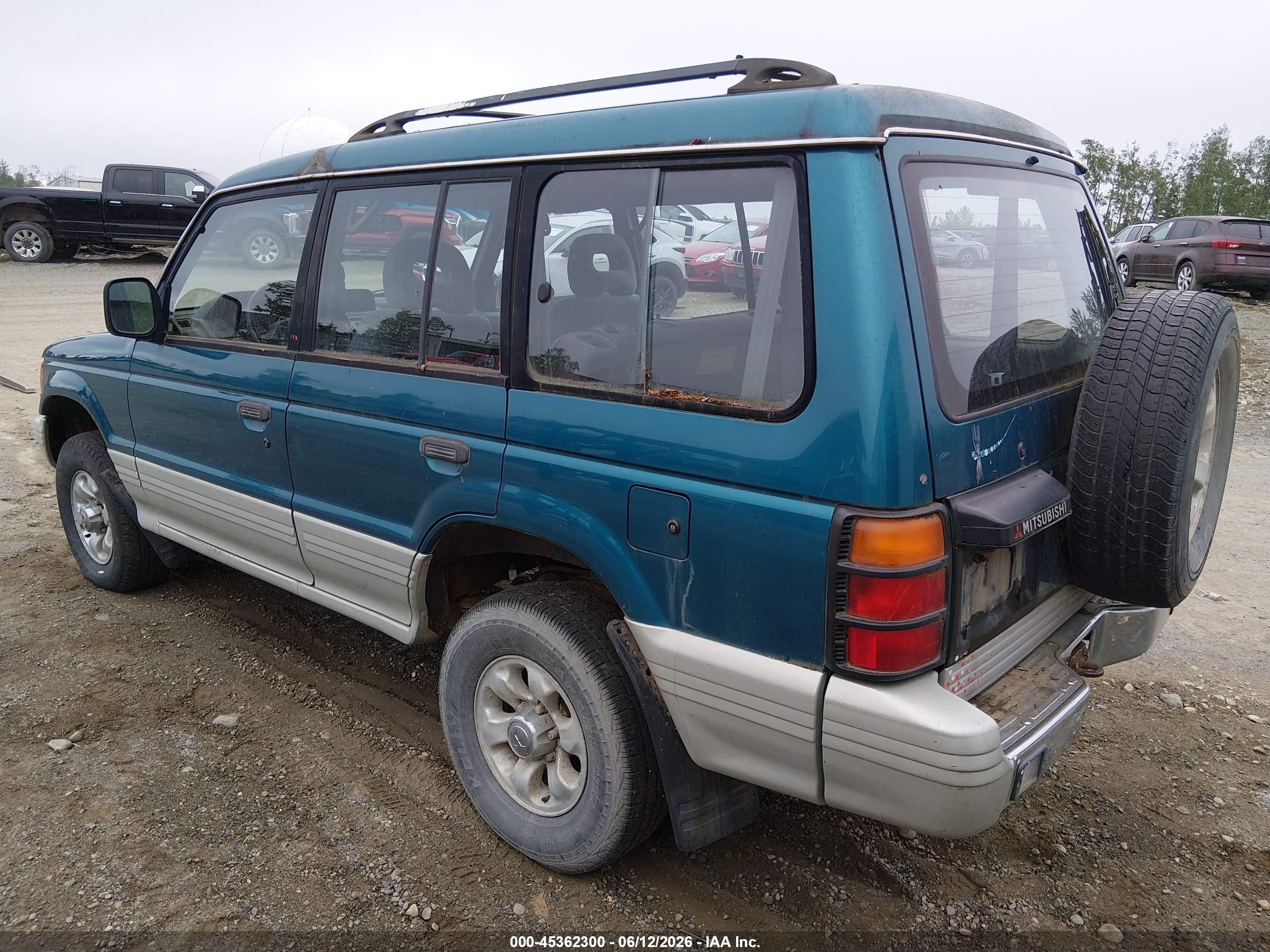 1995 Mitsubishi Montero Ls Teal vin: JA4MR41H0SJ014183