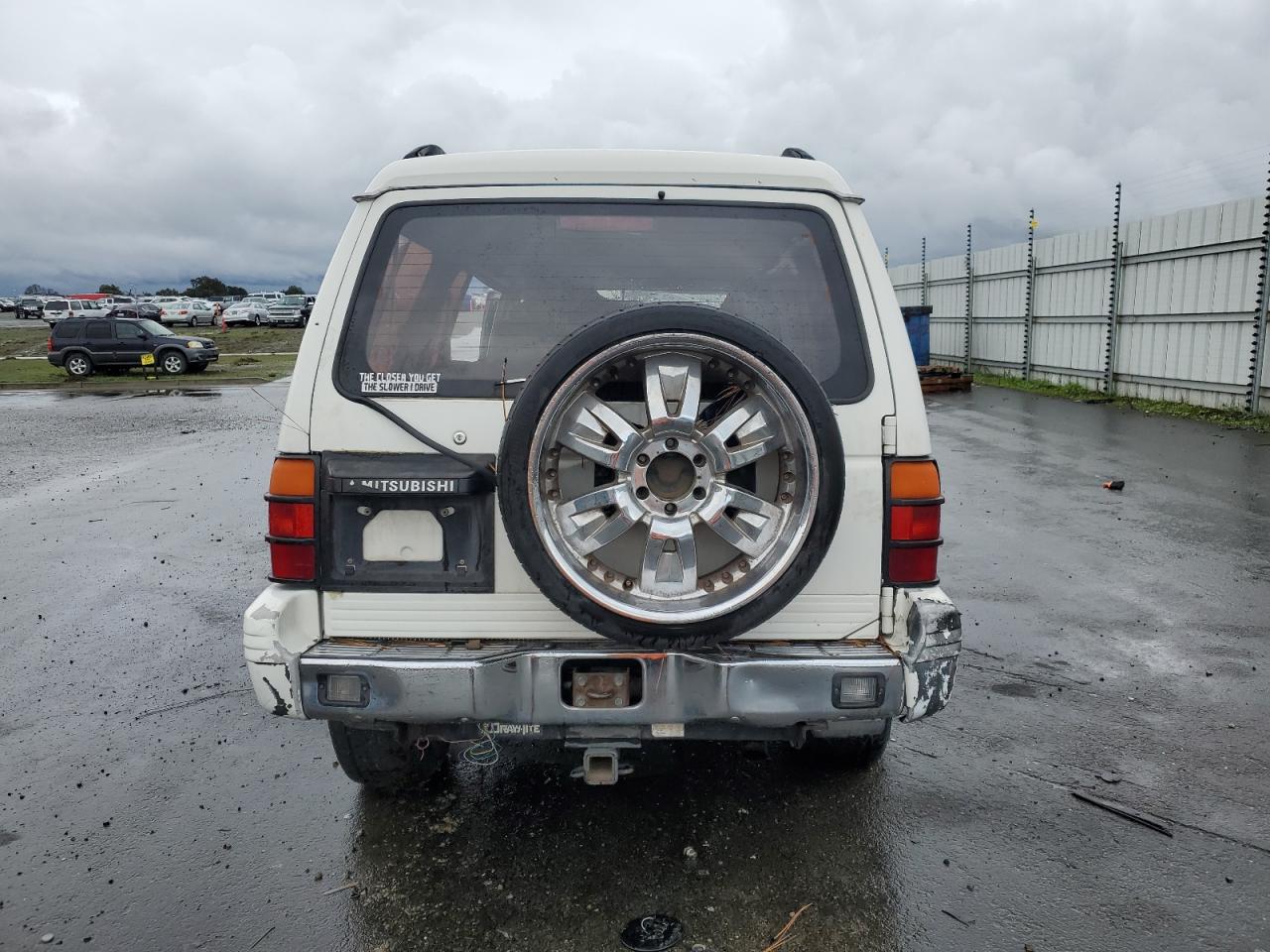 1995 Mitsubishi Montero Ls Белый vin: JA4MR41H2SJ009521