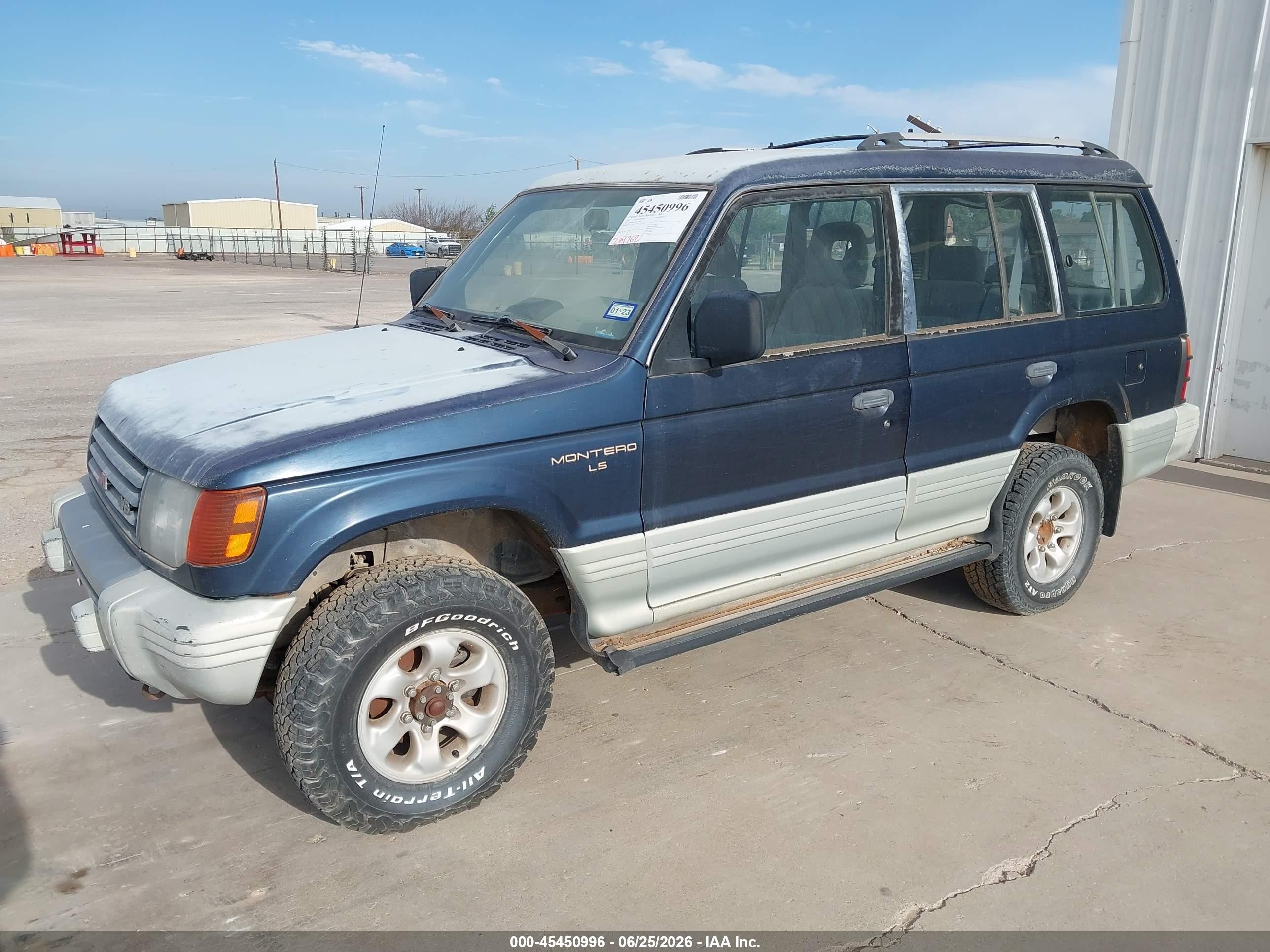 1995 Mitsubishi Montero Ls Blue vin: JA4MR41H7SJ025441