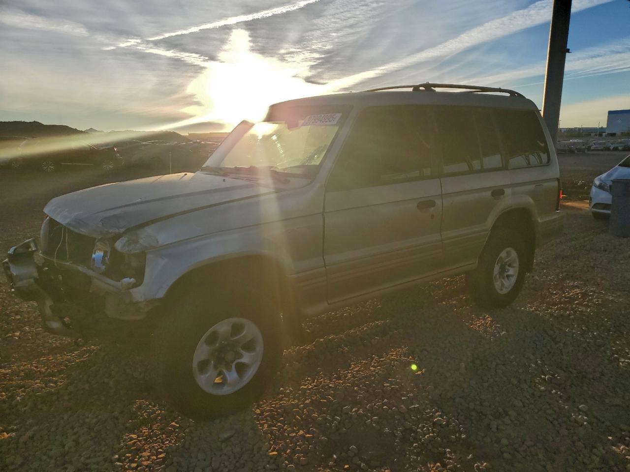 1997 Mitsubishi Montero Ls Silver vin: JA4MR41R1VJ010334