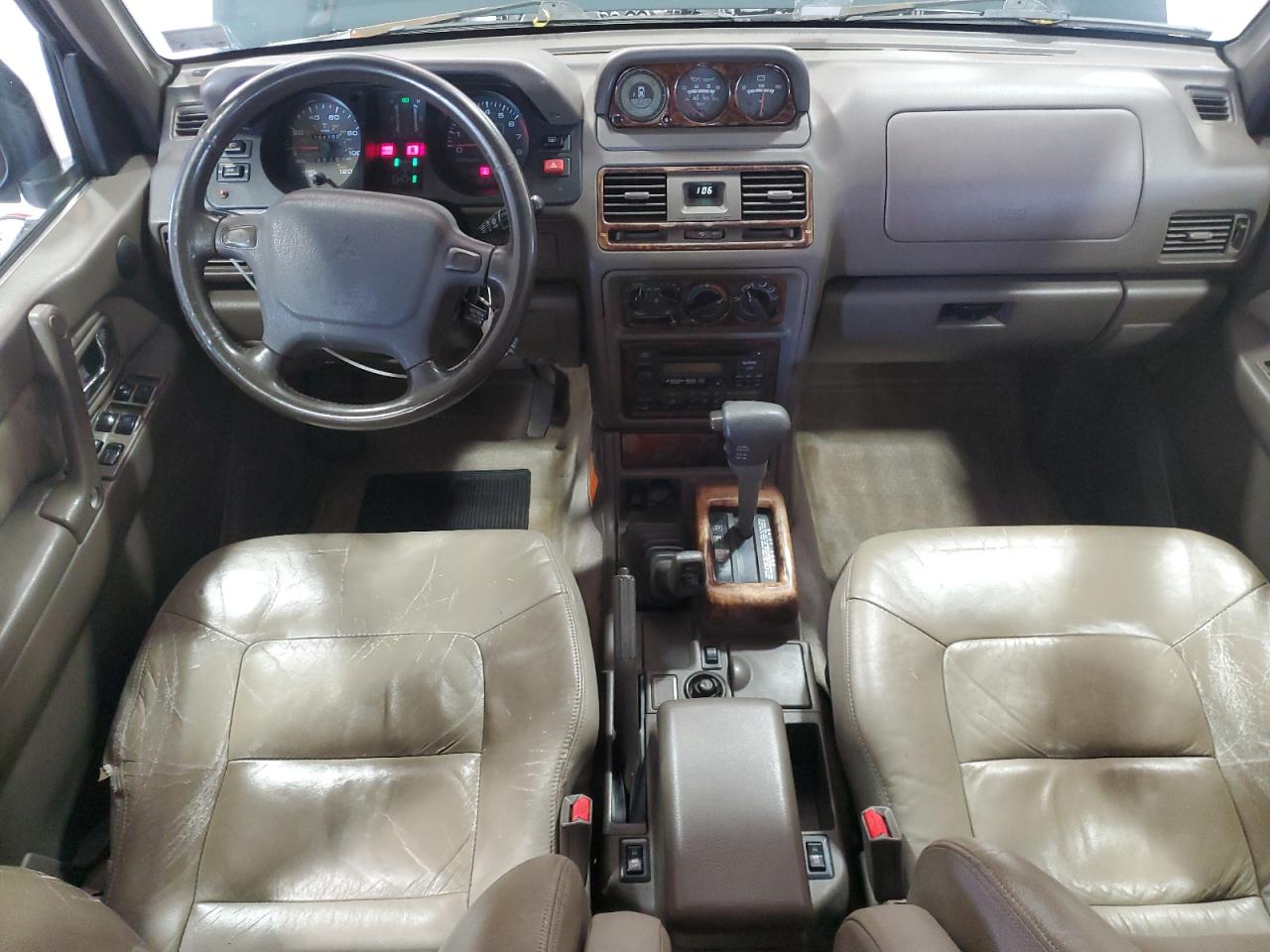 1997 Mitsubishi Montero Sr Turquoise vin: JA4MR51R7VJ001076
