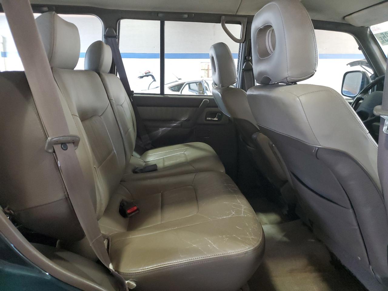 1997 Mitsubishi Montero Sr Turquoise vin: JA4MR51R7VJ001076