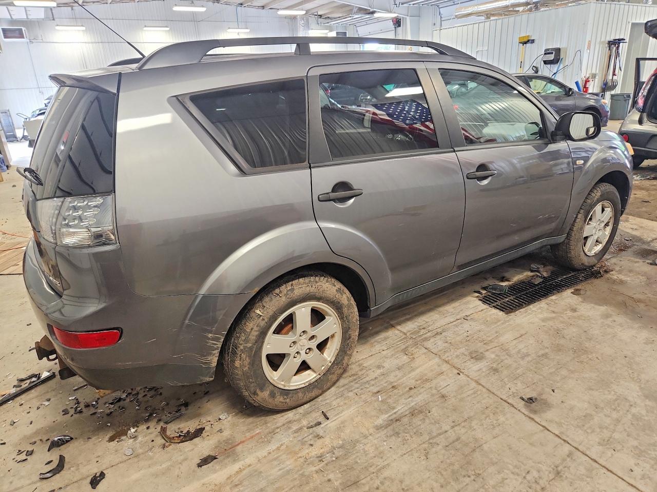 2007 Mitsubishi Outlander Es Серый vin: JA4MS31X07U013515