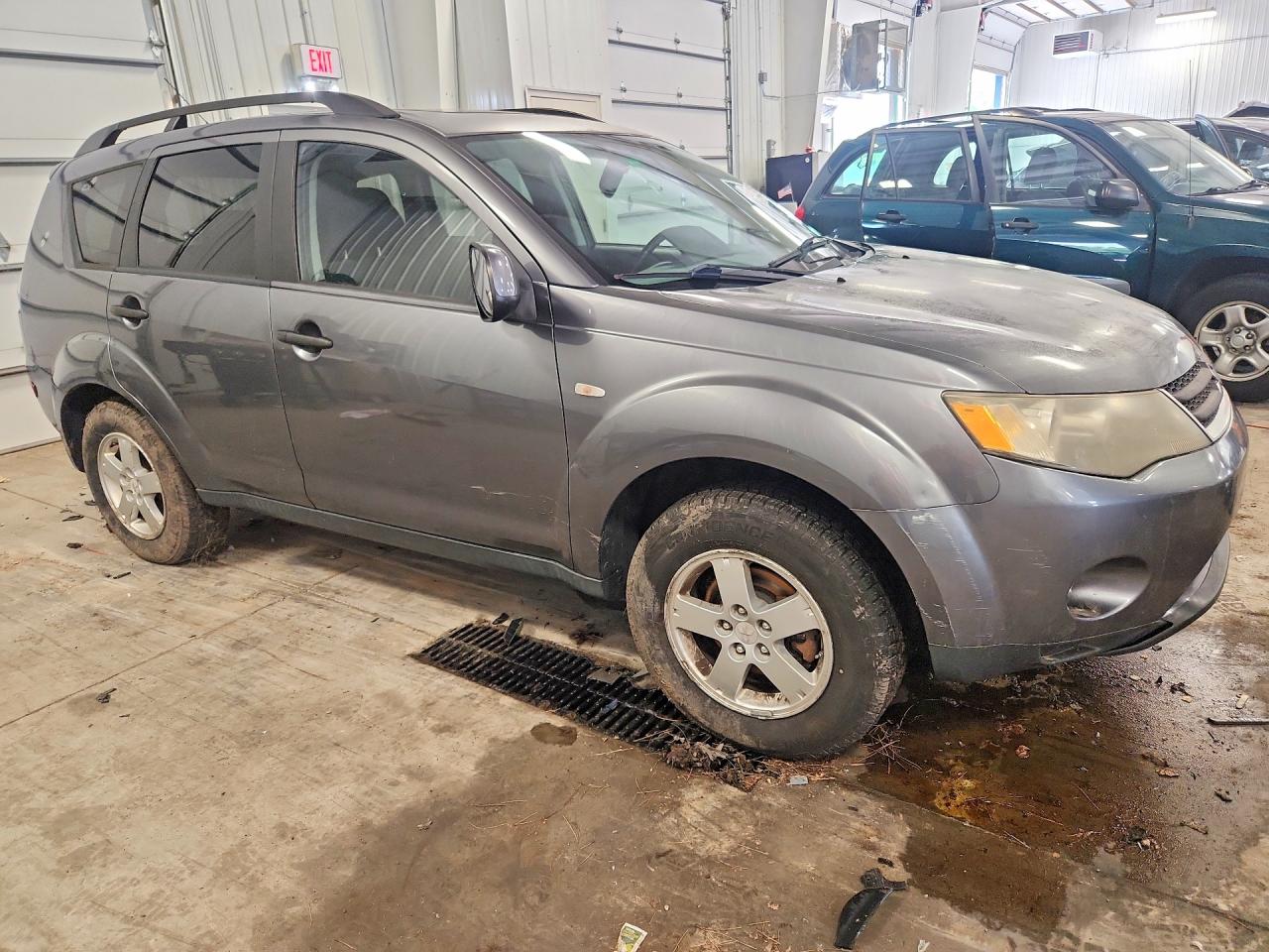 2007 Mitsubishi Outlander Es Серый vin: JA4MS31X07U013515