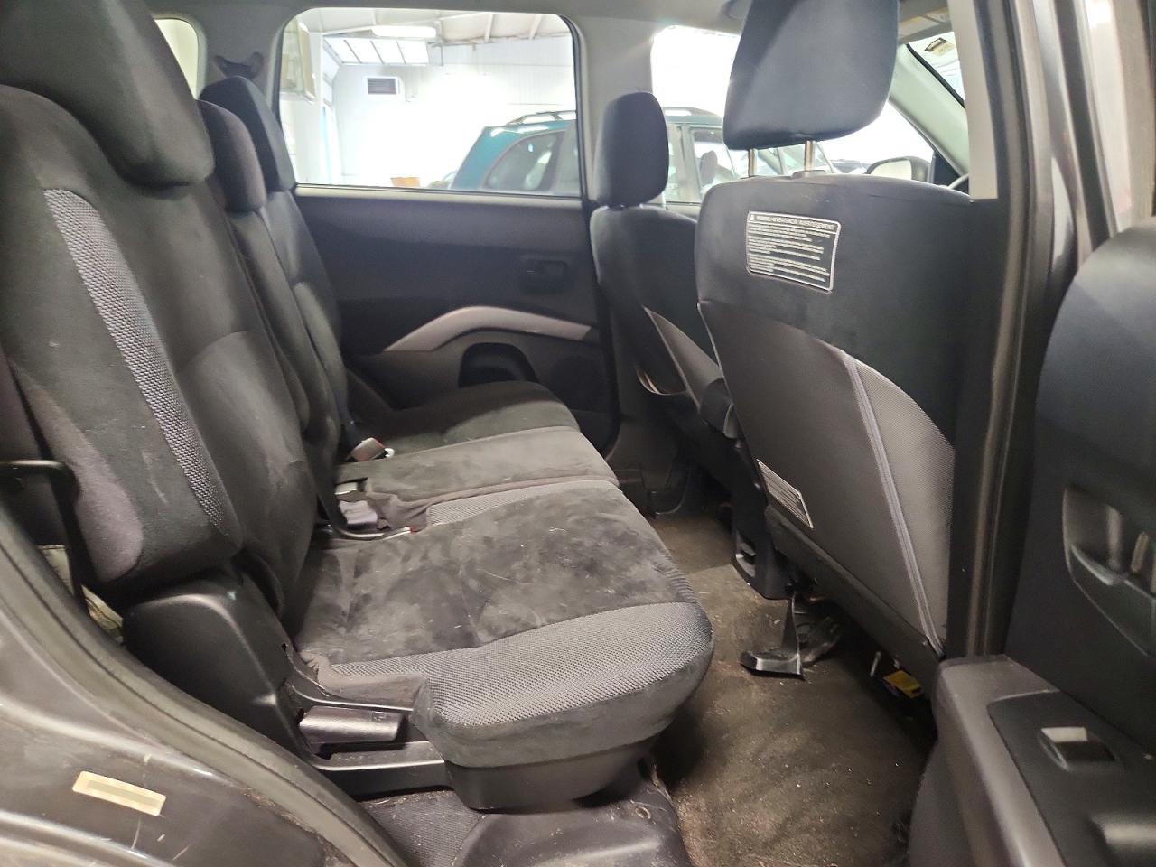 2007 Mitsubishi Outlander Es Серый vin: JA4MS31X07U013515