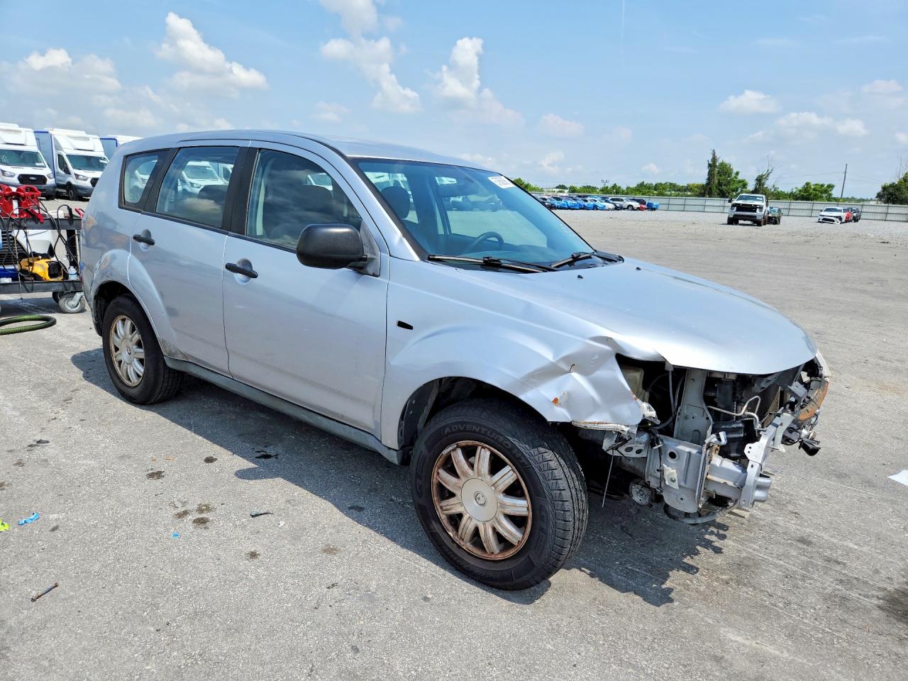 2007 Mitsubishi Outlander Es Silver vin: JA4MS31X27Z005077
