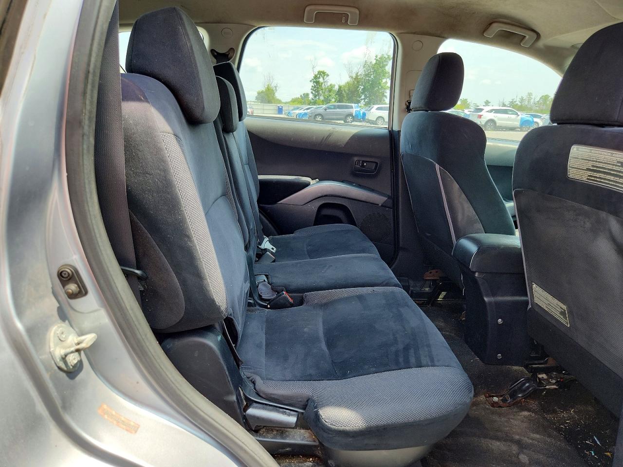 2007 Mitsubishi Outlander Es Silver vin: JA4MS31X27Z005077