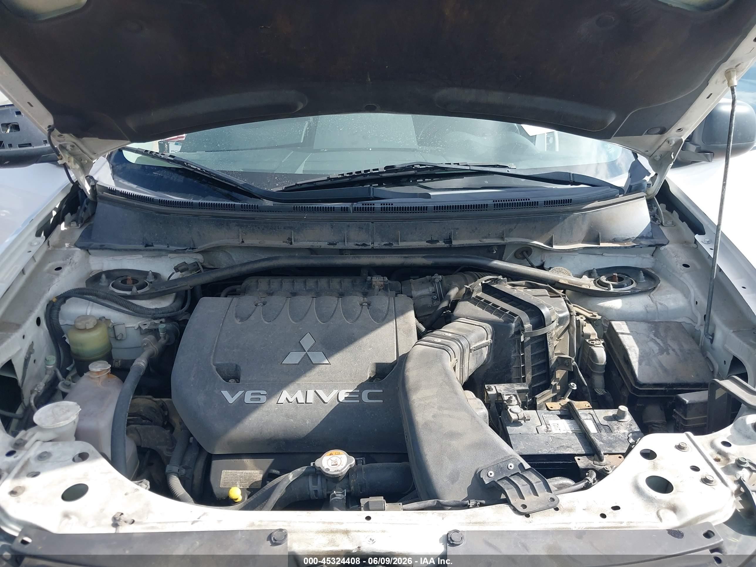 2007 Mitsubishi Outlander Es/ls Белый vin: JA4MS31X57Z015442