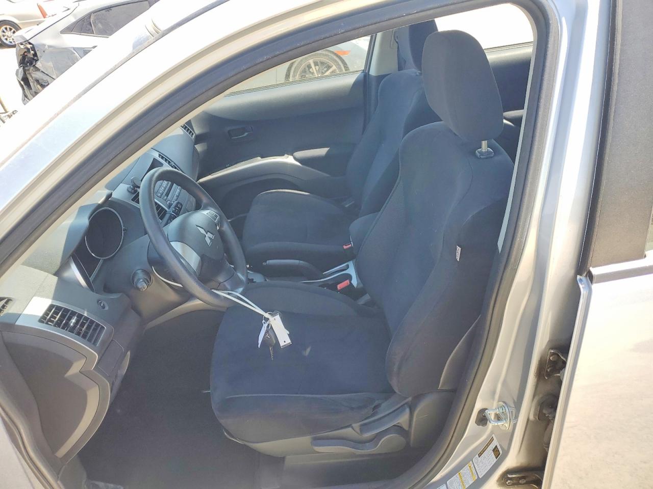 2007 Mitsubishi Outlander Es Silver vin: JA4MS31X67U002888