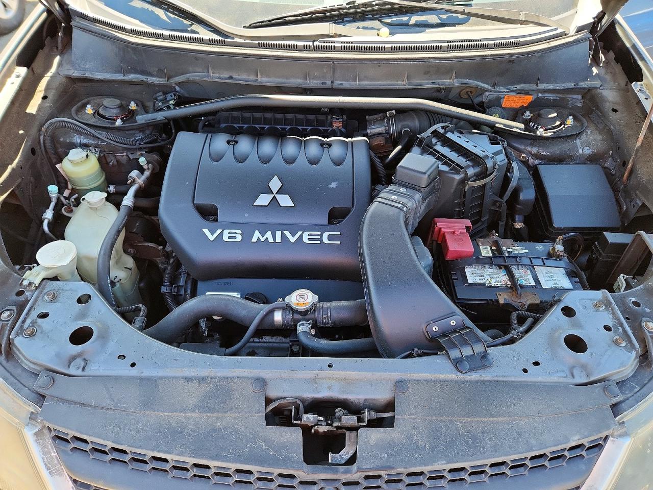 2007 Mitsubishi Outlander Es Серый vin: JA4MS31X67Z601034