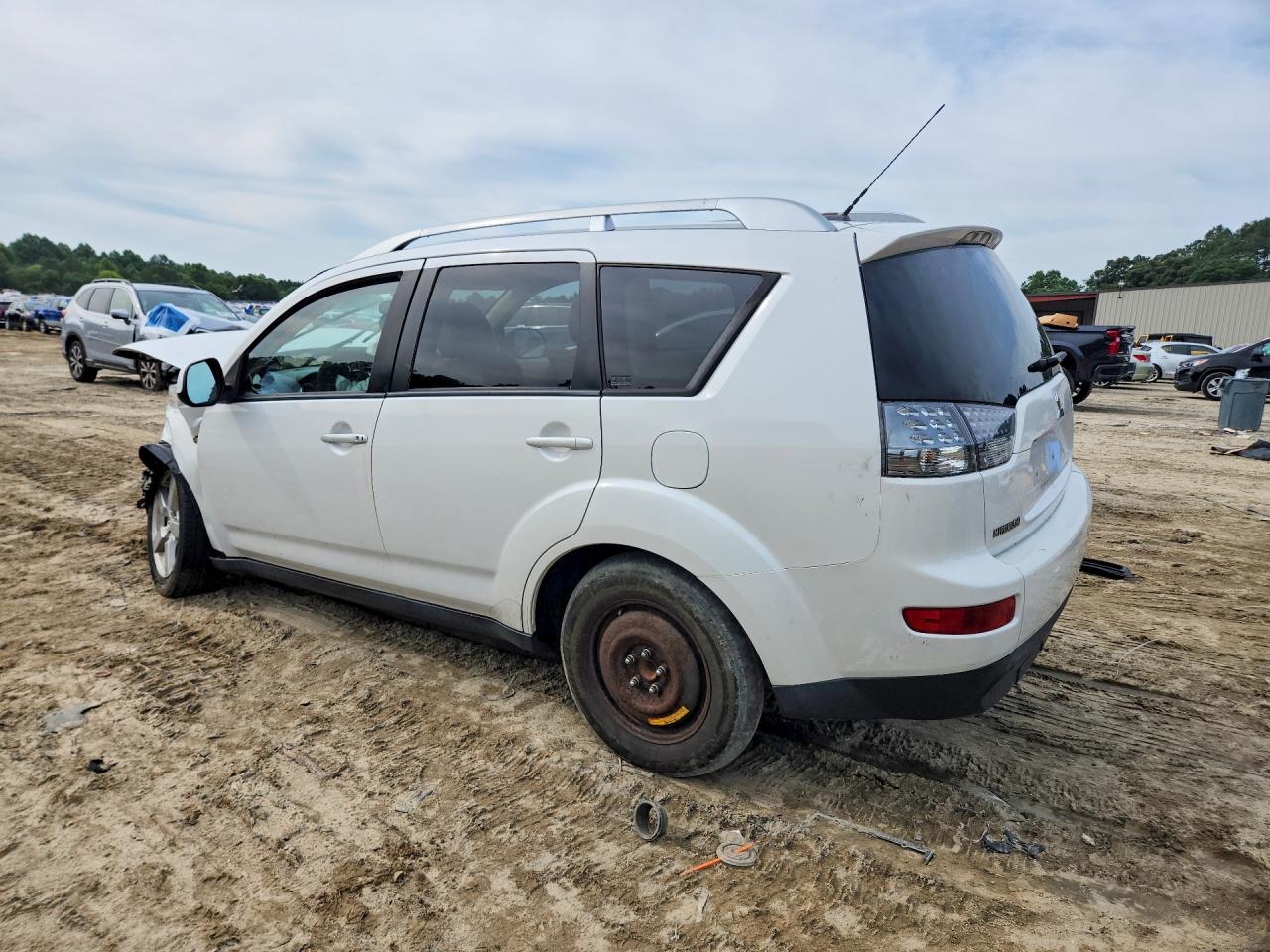 2007 Mitsubishi Outlander Xls White vin: JA4MS41X57Z007041