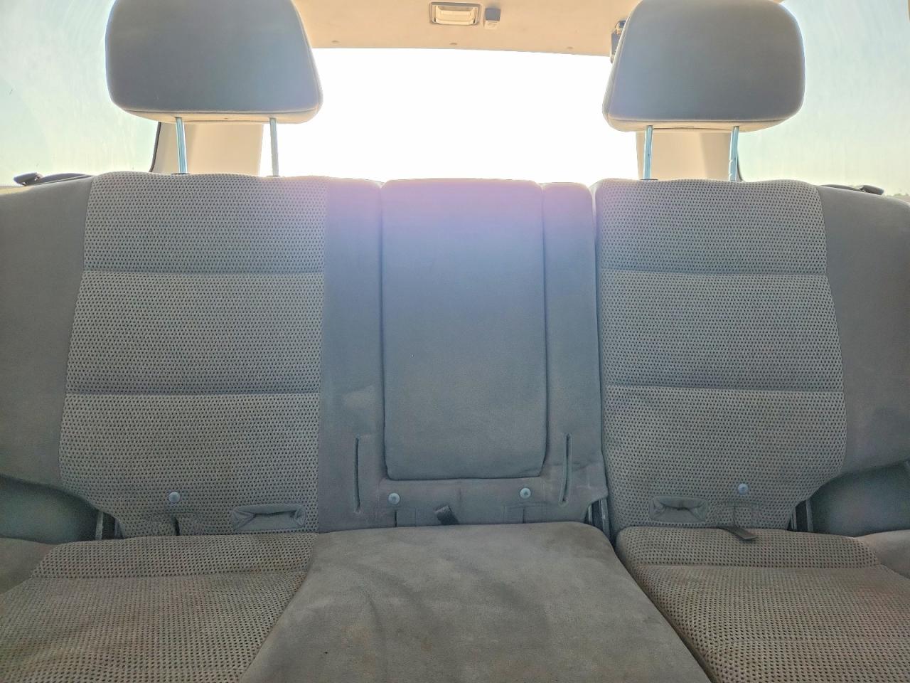 2003 Mitsubishi Montero Sport Es Silver vin: JA4MT21H03J040757
