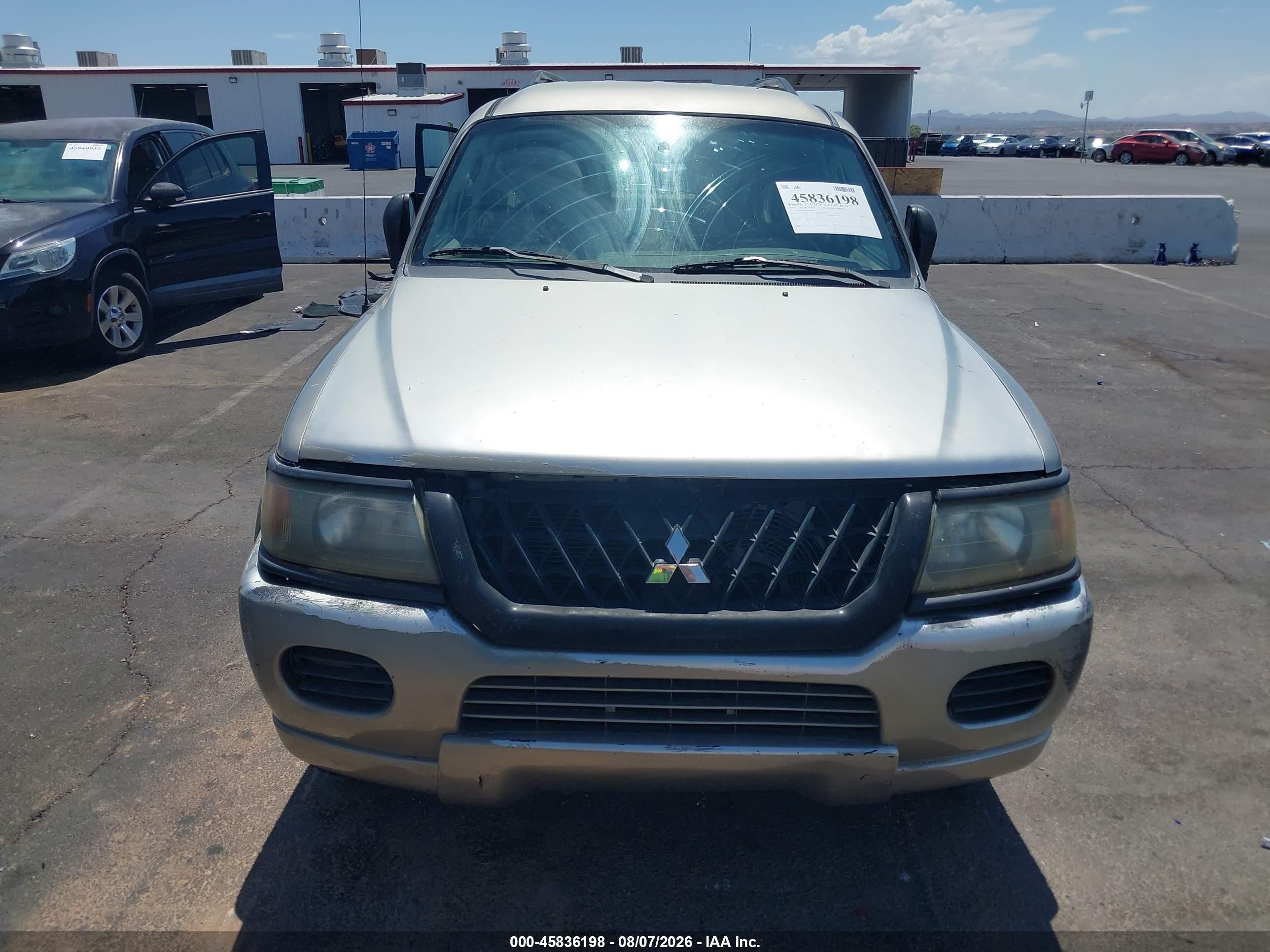 2003 Mitsubishi Montero Sport Es/ls Gold vin: JA4MT21H23J044048
