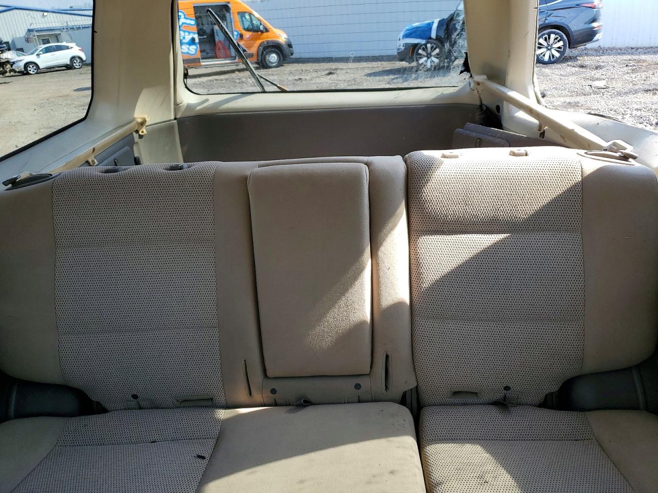 2002 Mitsubishi Montero Sport Es Gold vin: JA4MT21H52J017909