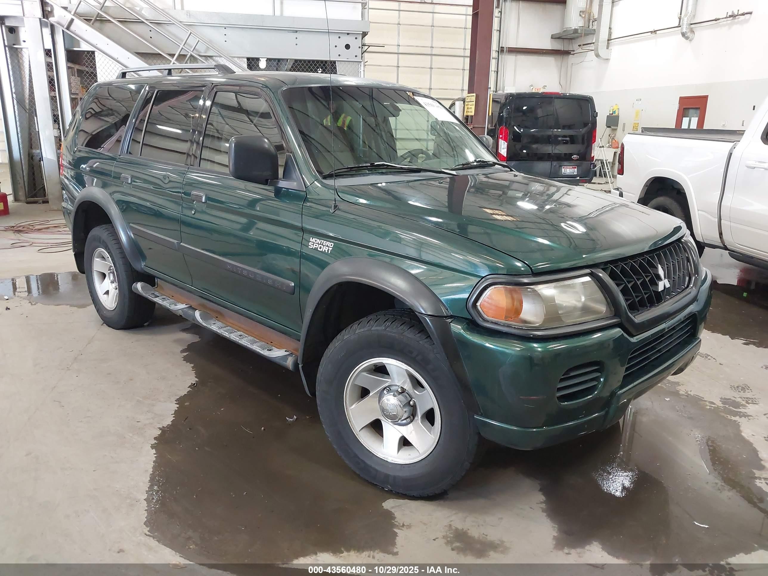 2002 Mitsubishi Montero Sport Es/ls Green vin: JA4MT21H52J049338