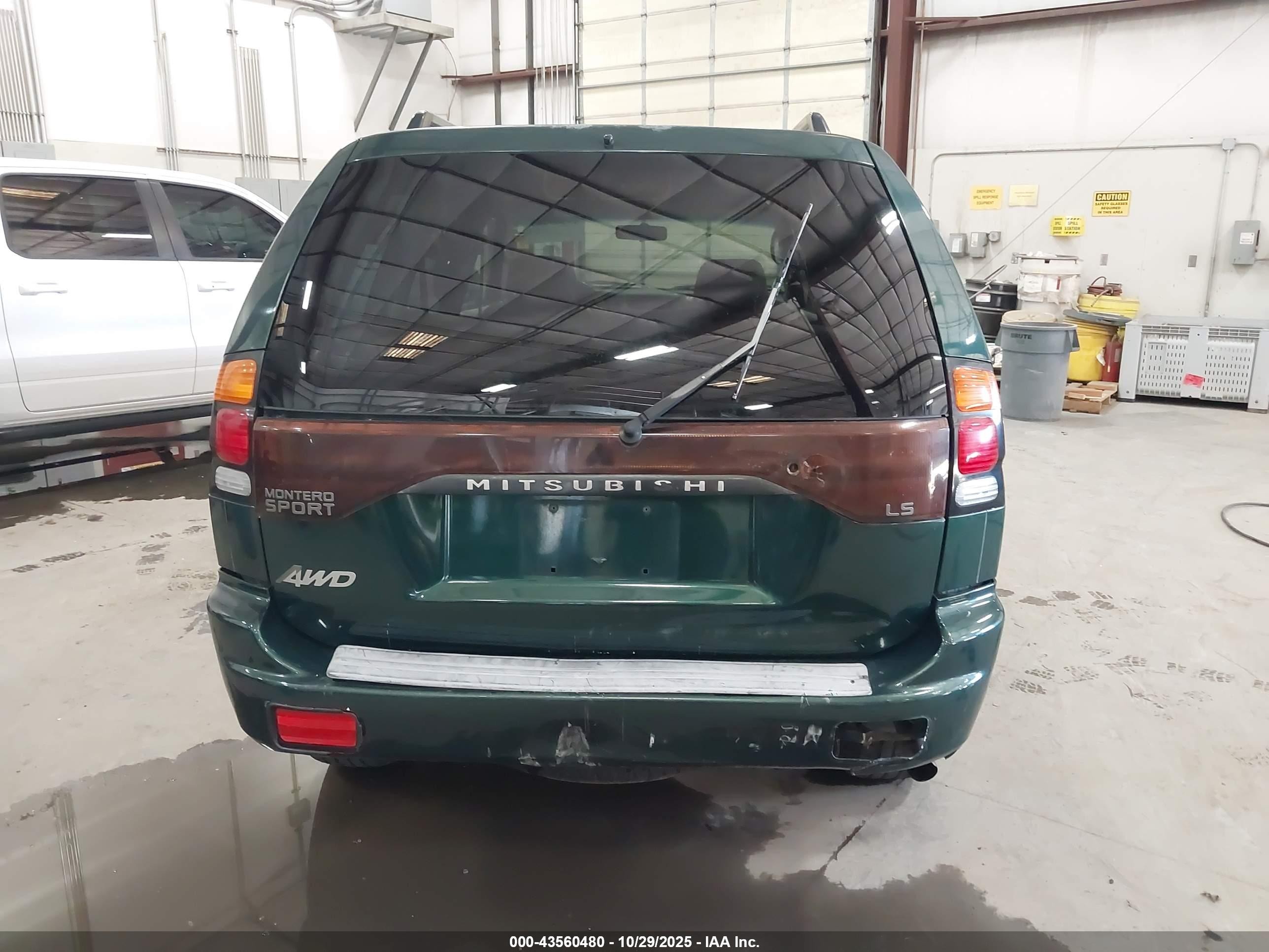 2002 Mitsubishi Montero Sport Es/ls Зеленый vin: JA4MT21H52J049338