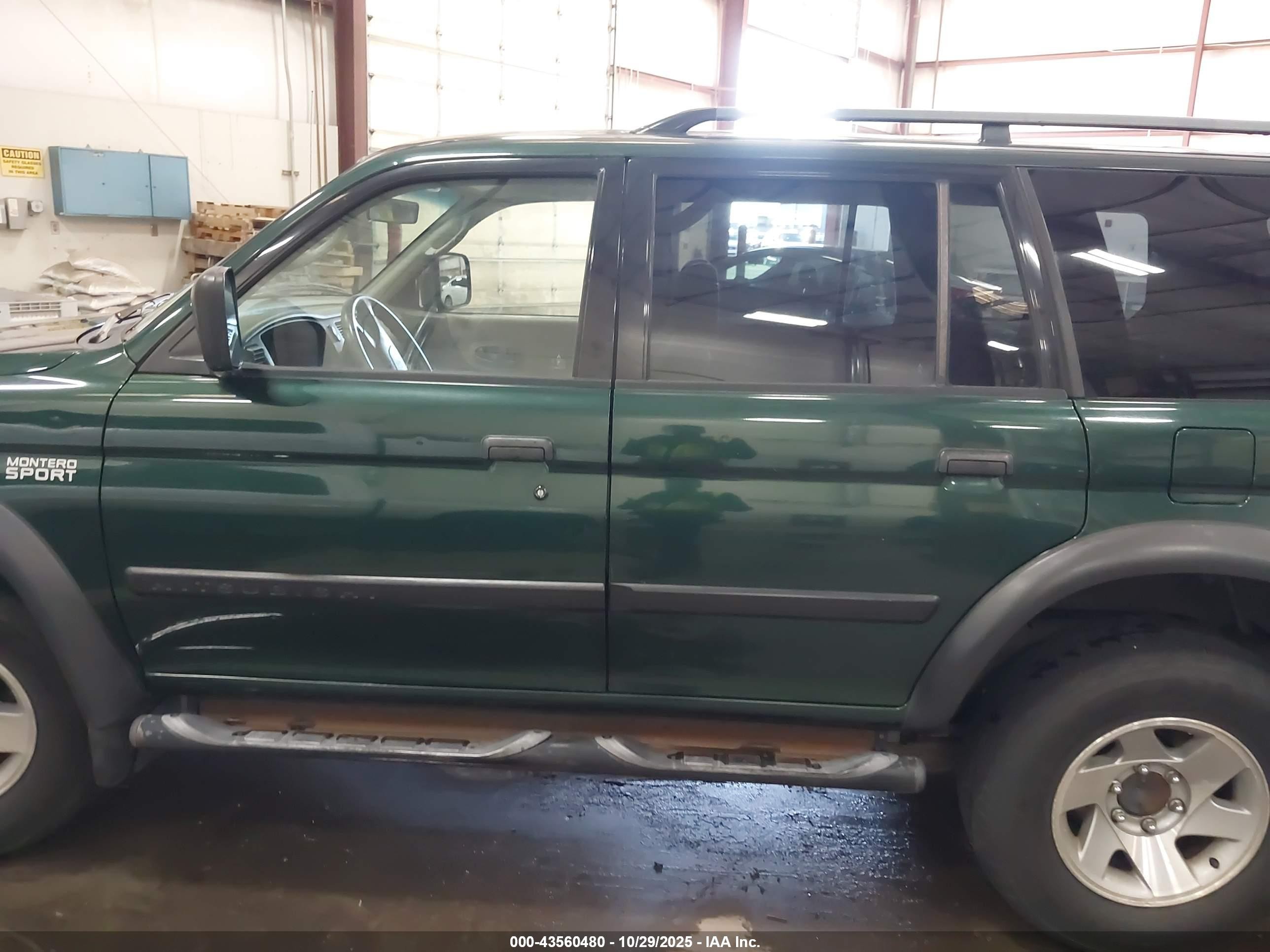 2002 Mitsubishi Montero Sport Es/ls Зеленый vin: JA4MT21H52J049338