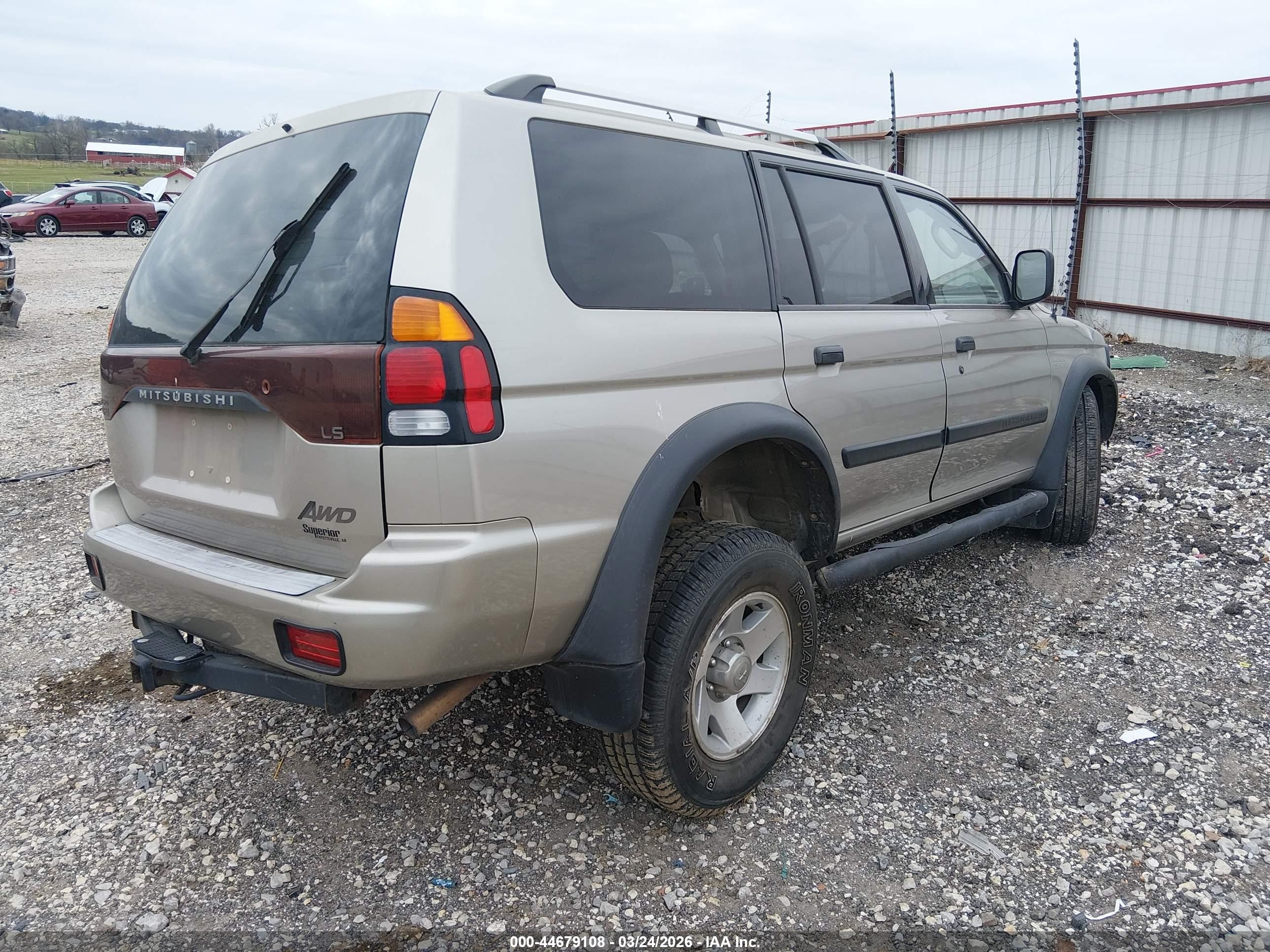 2004 Mitsubishi Montero Sport Ls Gold vin: JA4MT21R44J002412