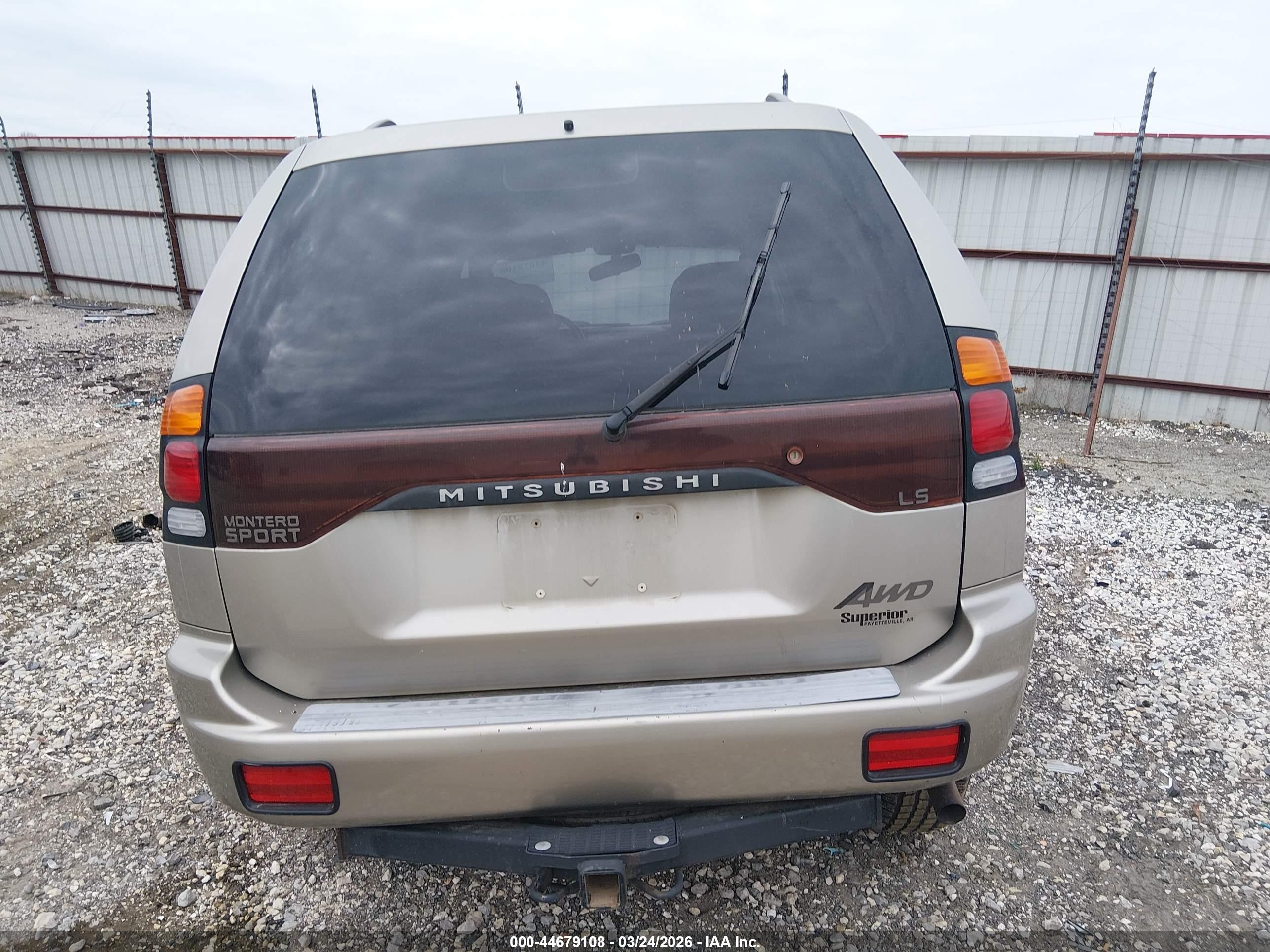 2004 Mitsubishi Montero Sport Ls Gold vin: JA4MT21R44J002412