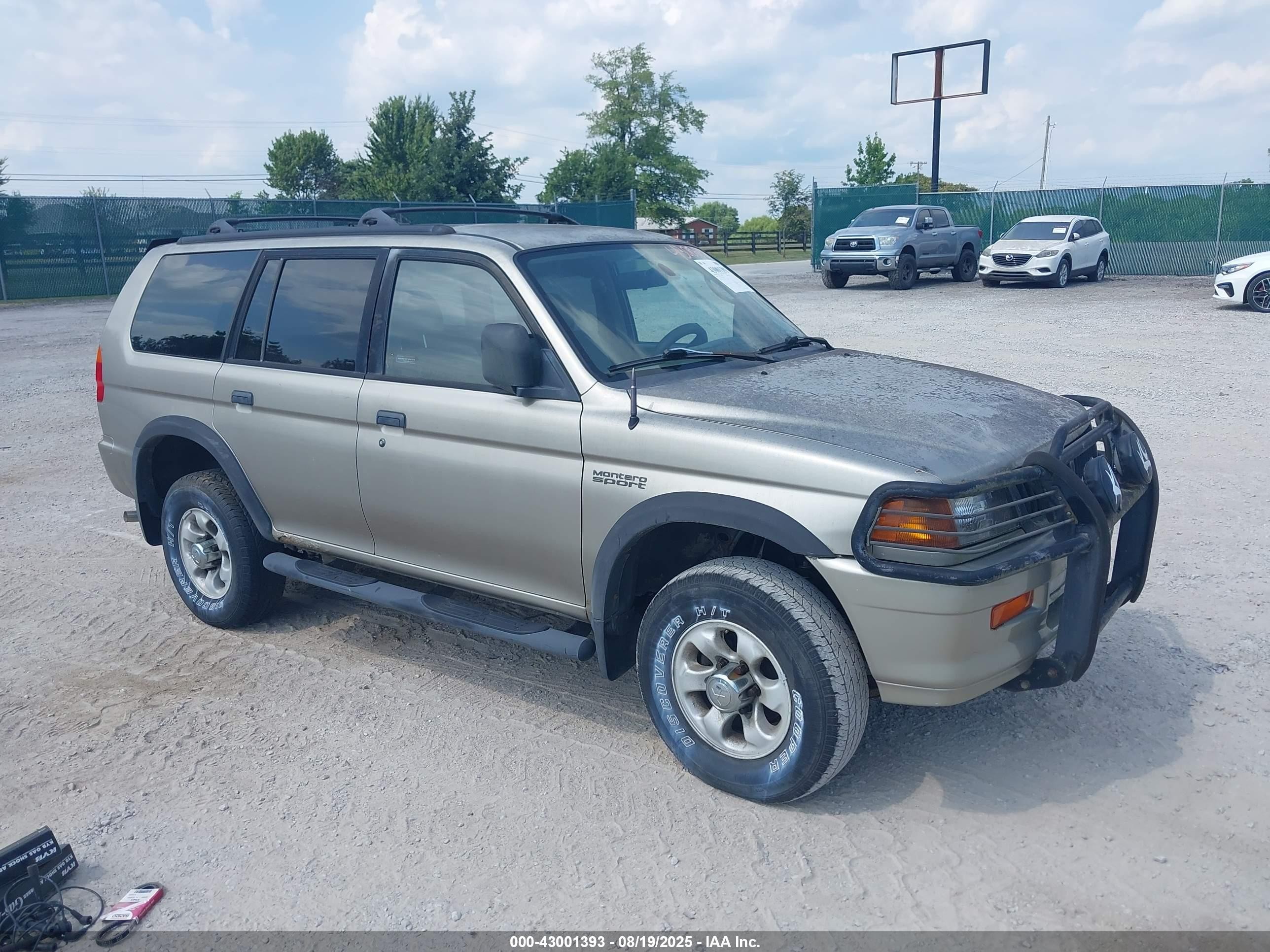 1999 Mitsubishi Montero Sport Ls/xls Silver vin: JA4MT31H1XP045121