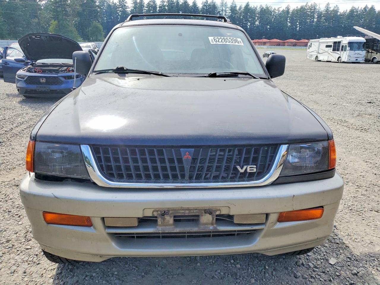 1999 Mitsubishi Montero Sport Ls Black vin: JA4MT31H3XP011830