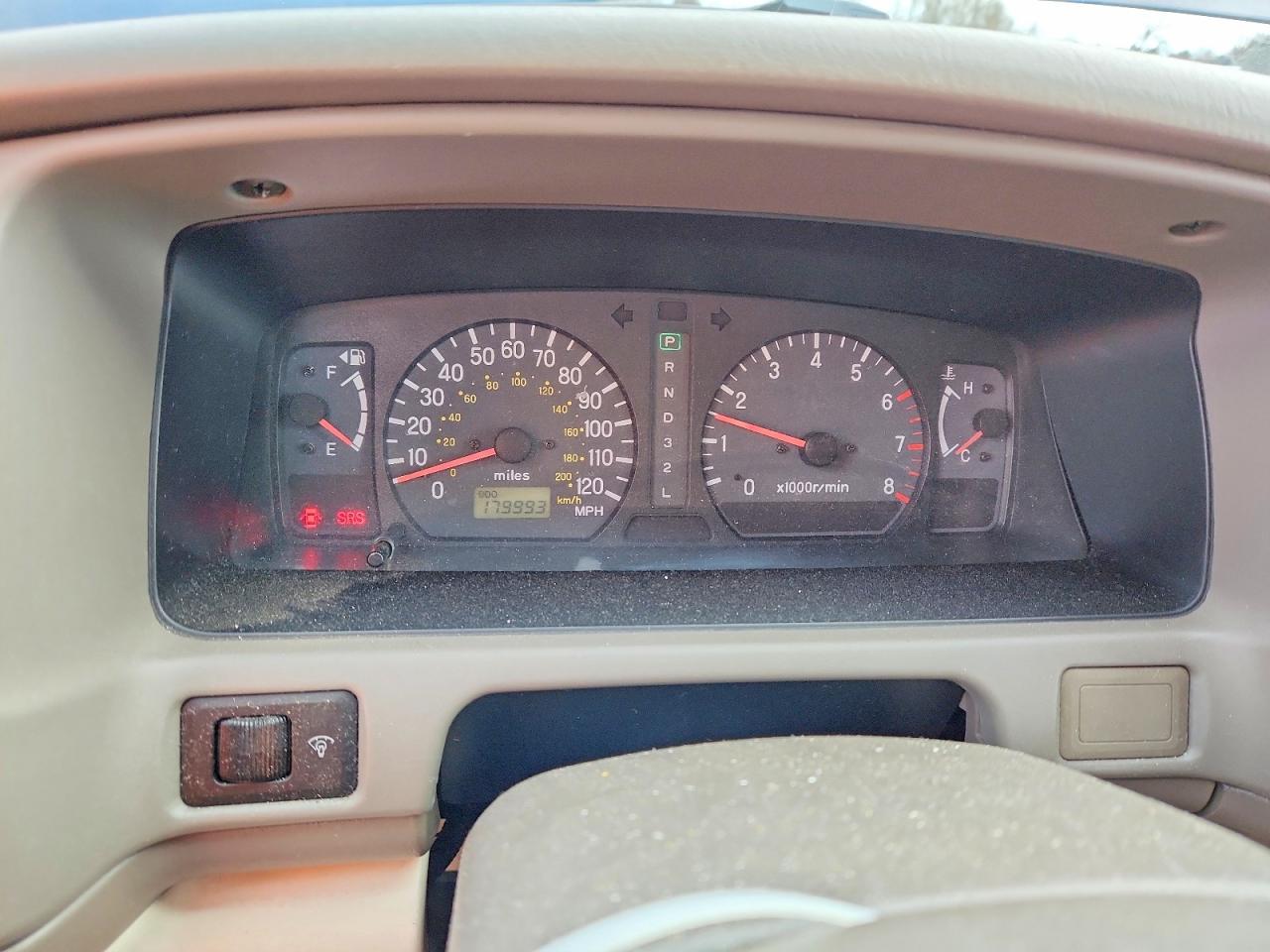 2000 Mitsubishi Montero Blue vin: JA4MT31H4YP064165