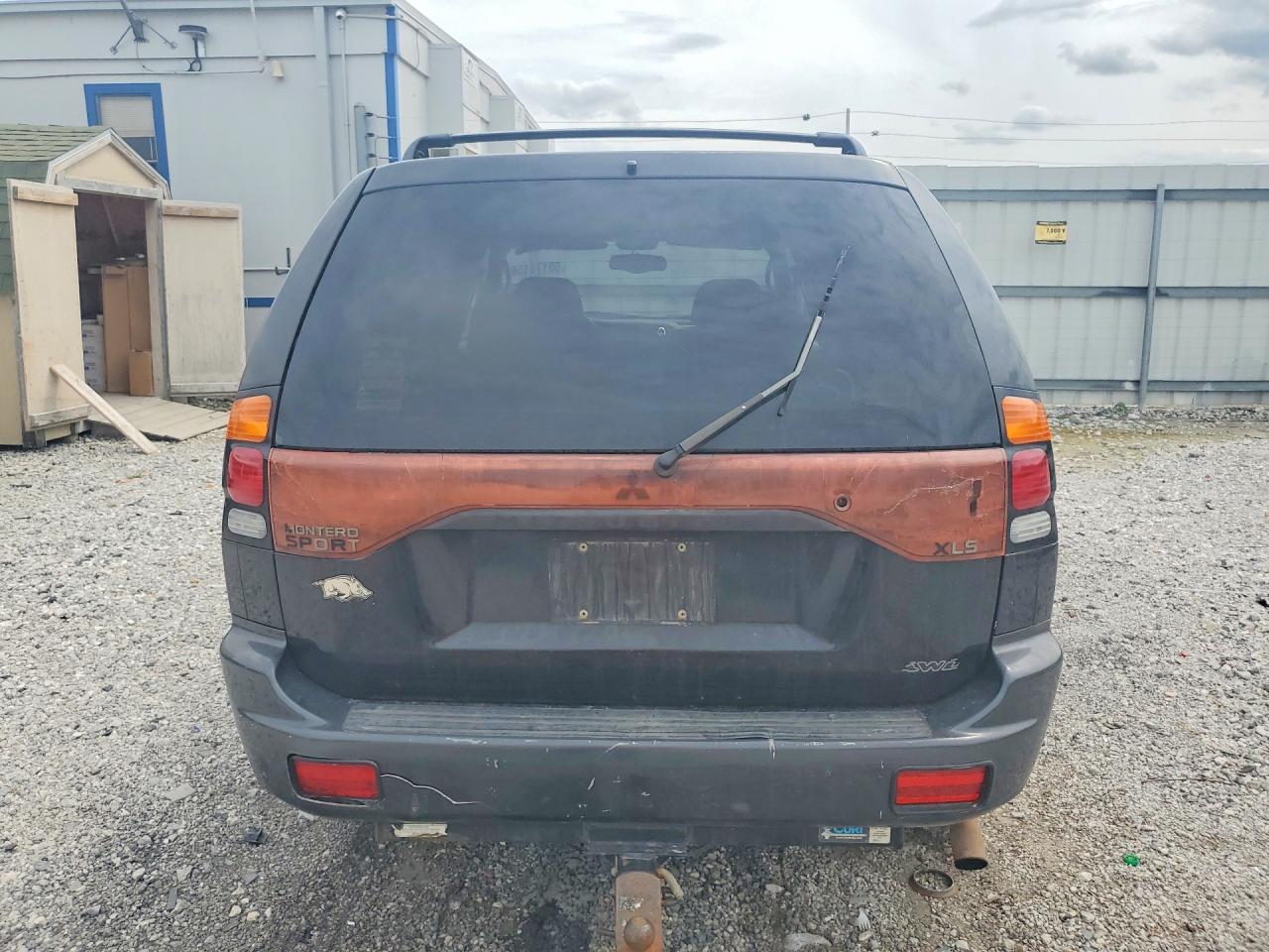 2000 Mitsubishi Montero Sport Ls Black vin: JA4MT31H4YP811523
