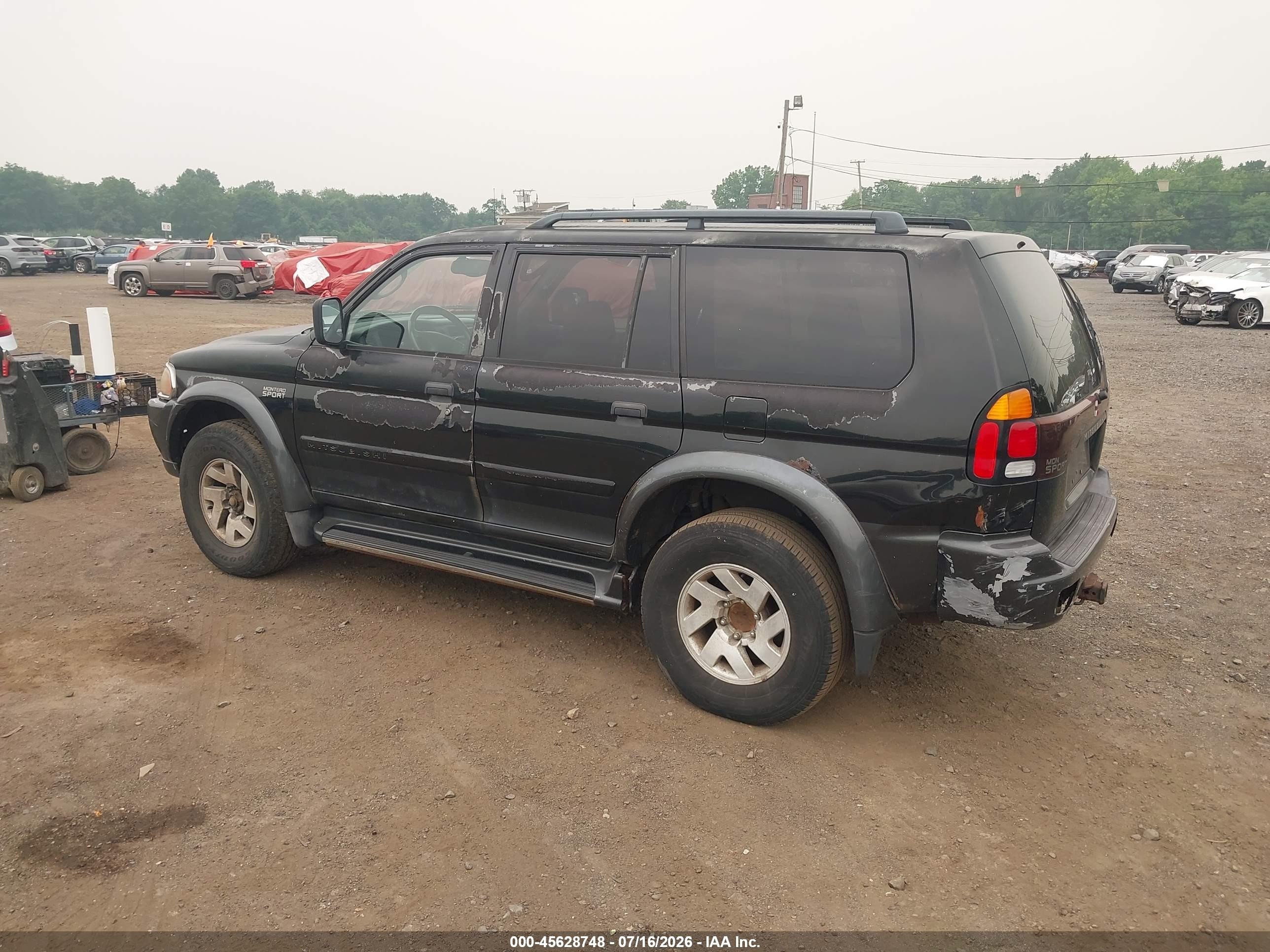 2001 Mitsubishi Montero Sport Xls Black vin: JA4MT31H71P001504