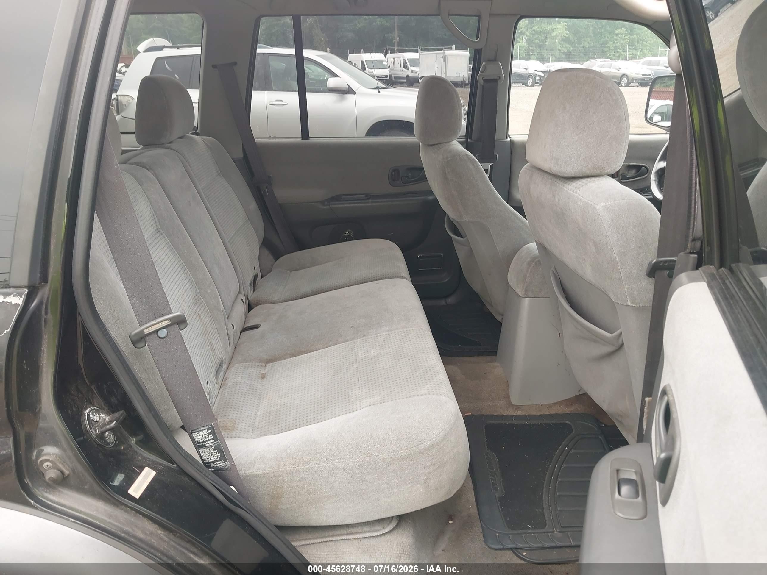 2001 Mitsubishi Montero Sport Xls Black vin: JA4MT31H71P001504
