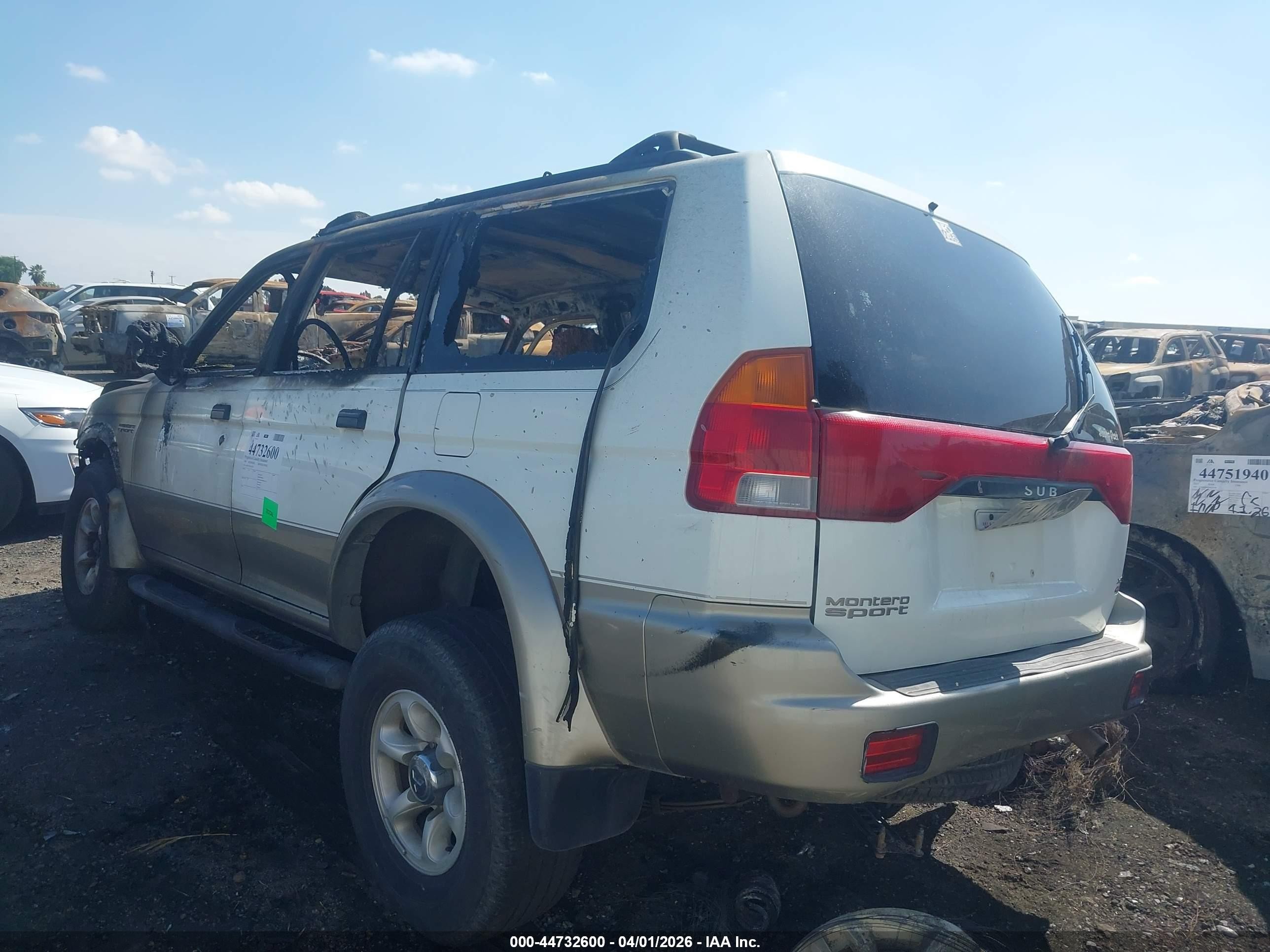 1999 Mitsubishi Montero Sport Ls/xls Белый vin: JA4MT31H7XP013791