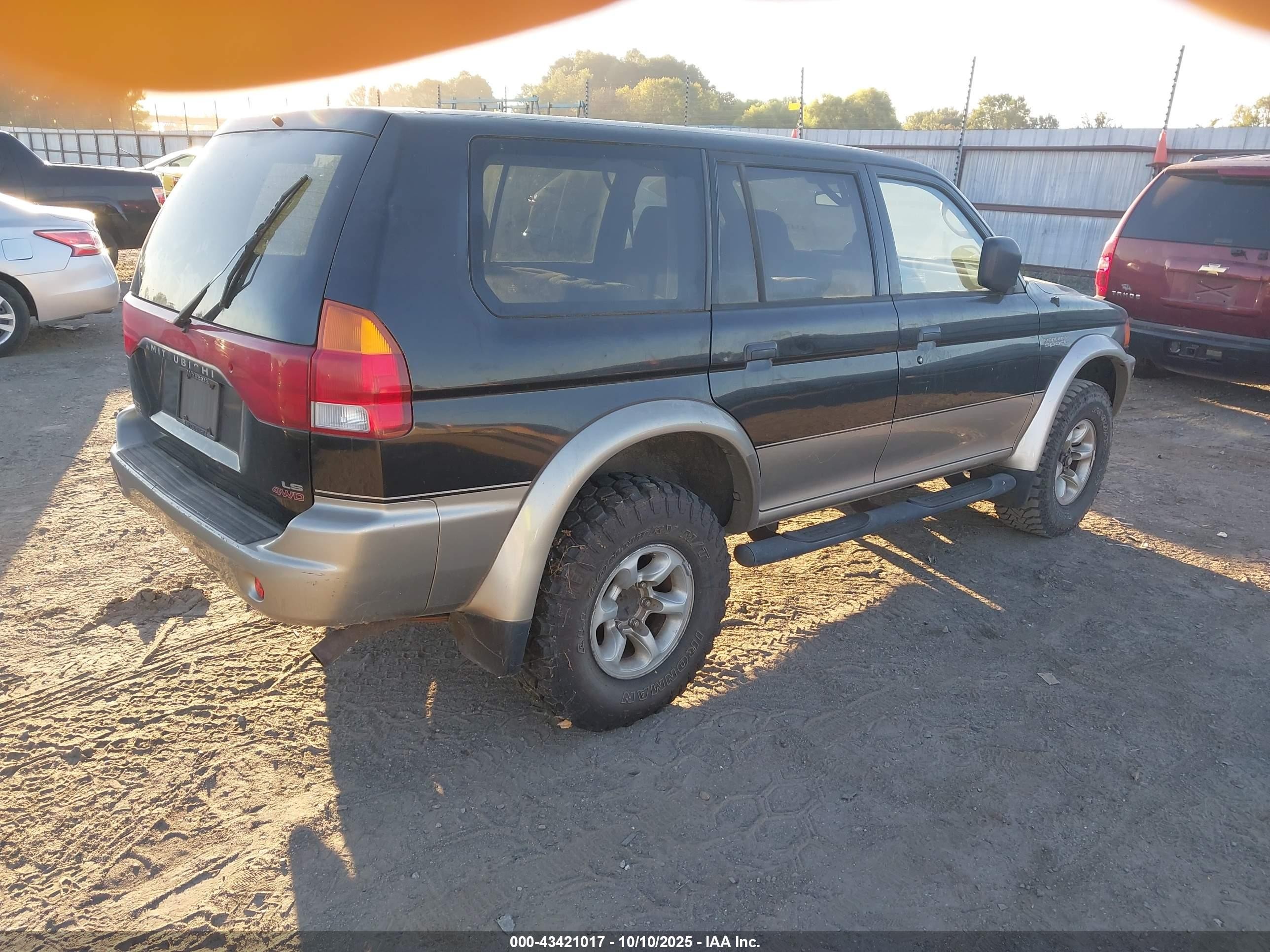 1998 Mitsubishi Montero Sport Ls Black vin: JA4MT31P5WP019109