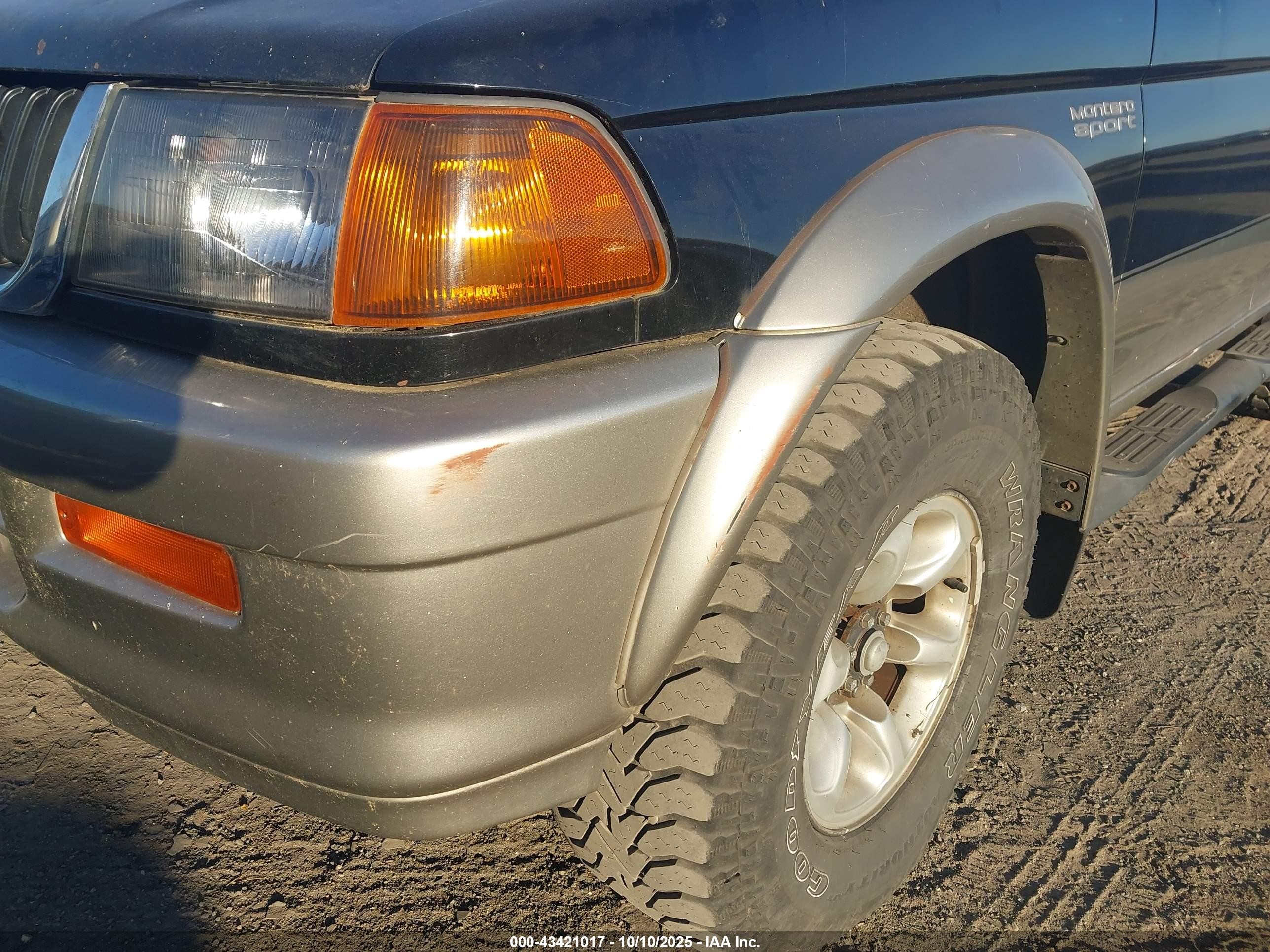 1998 Mitsubishi Montero Sport Ls Black vin: JA4MT31P5WP019109