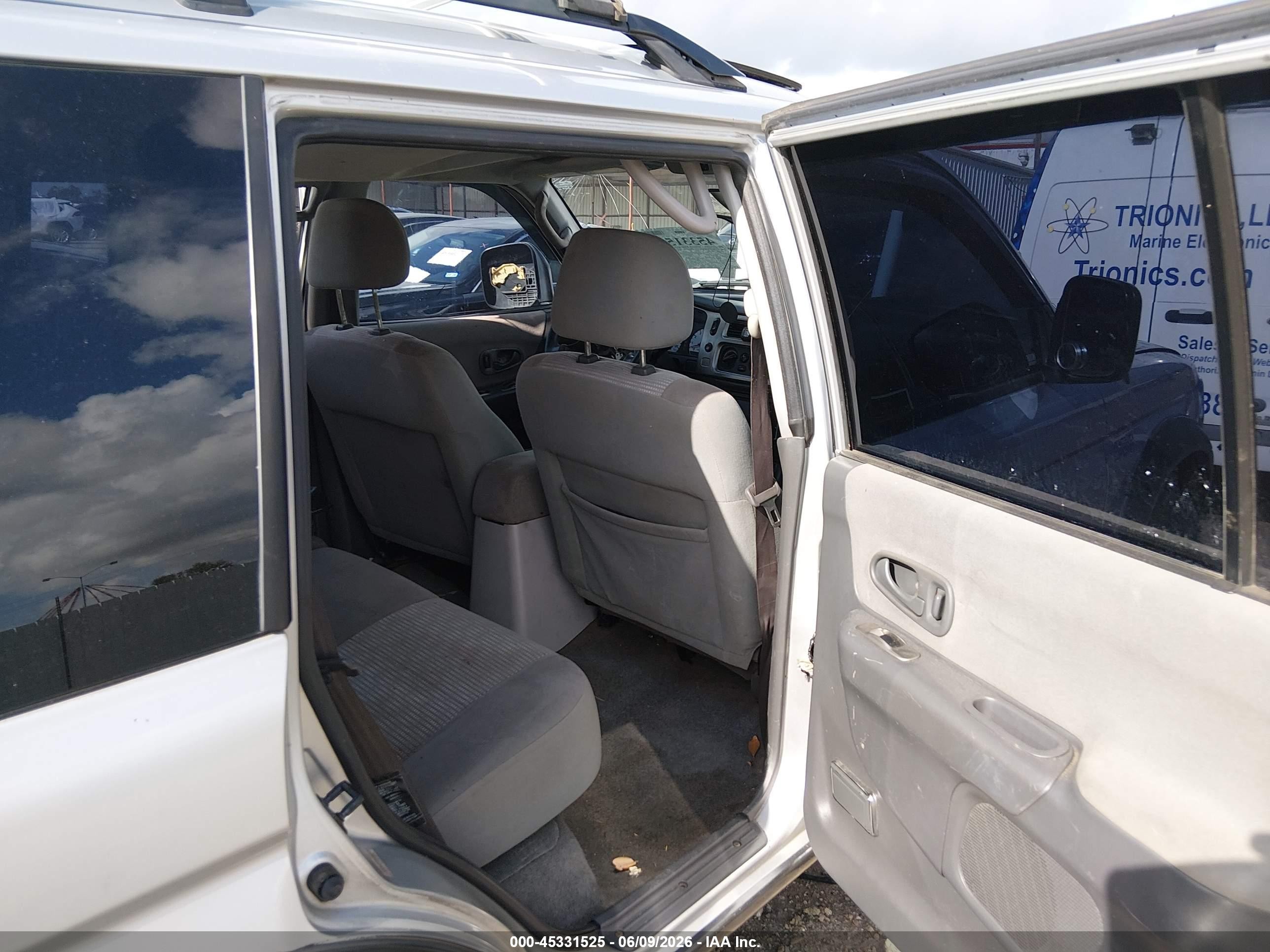 2003 Mitsubishi Montero Sport Xls Silver vin: JA4MT31R03J050753