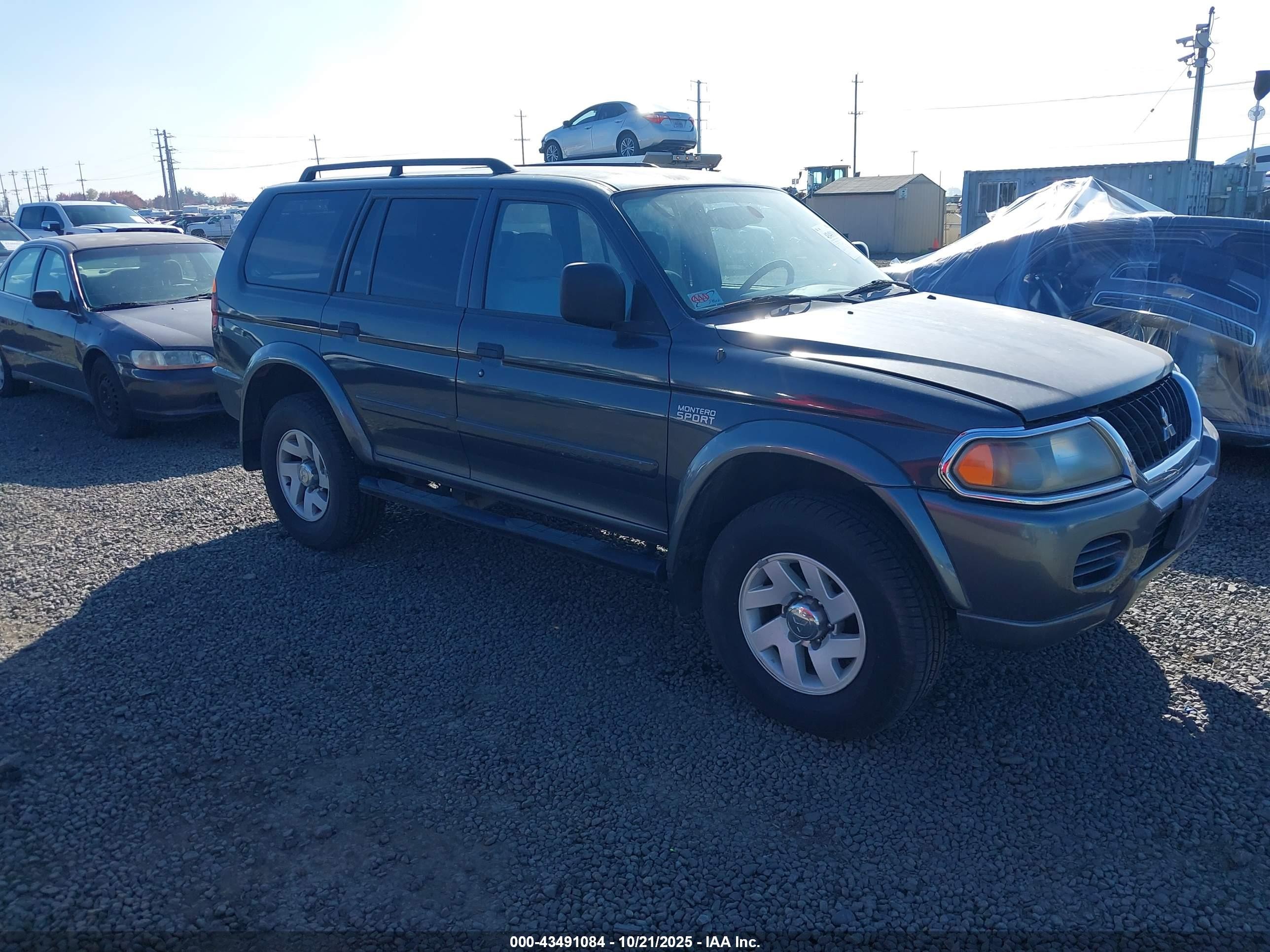 2002 Mitsubishi Montero Sport Xls Gray vin: JA4MT31R22P005227
