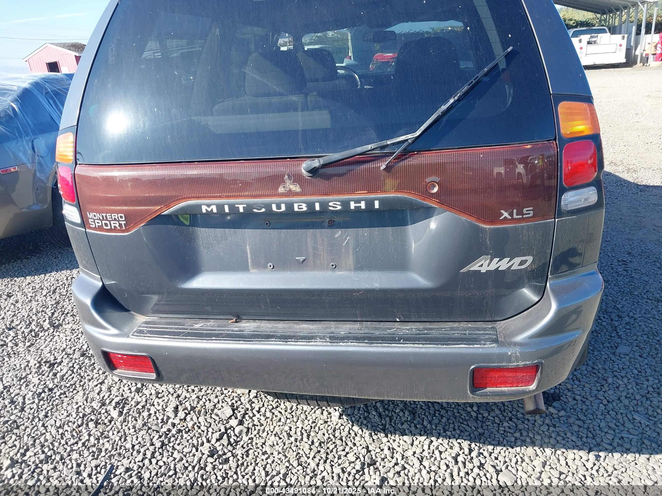 2002 Mitsubishi Montero Sport Xls Gray vin: JA4MT31R22P005227