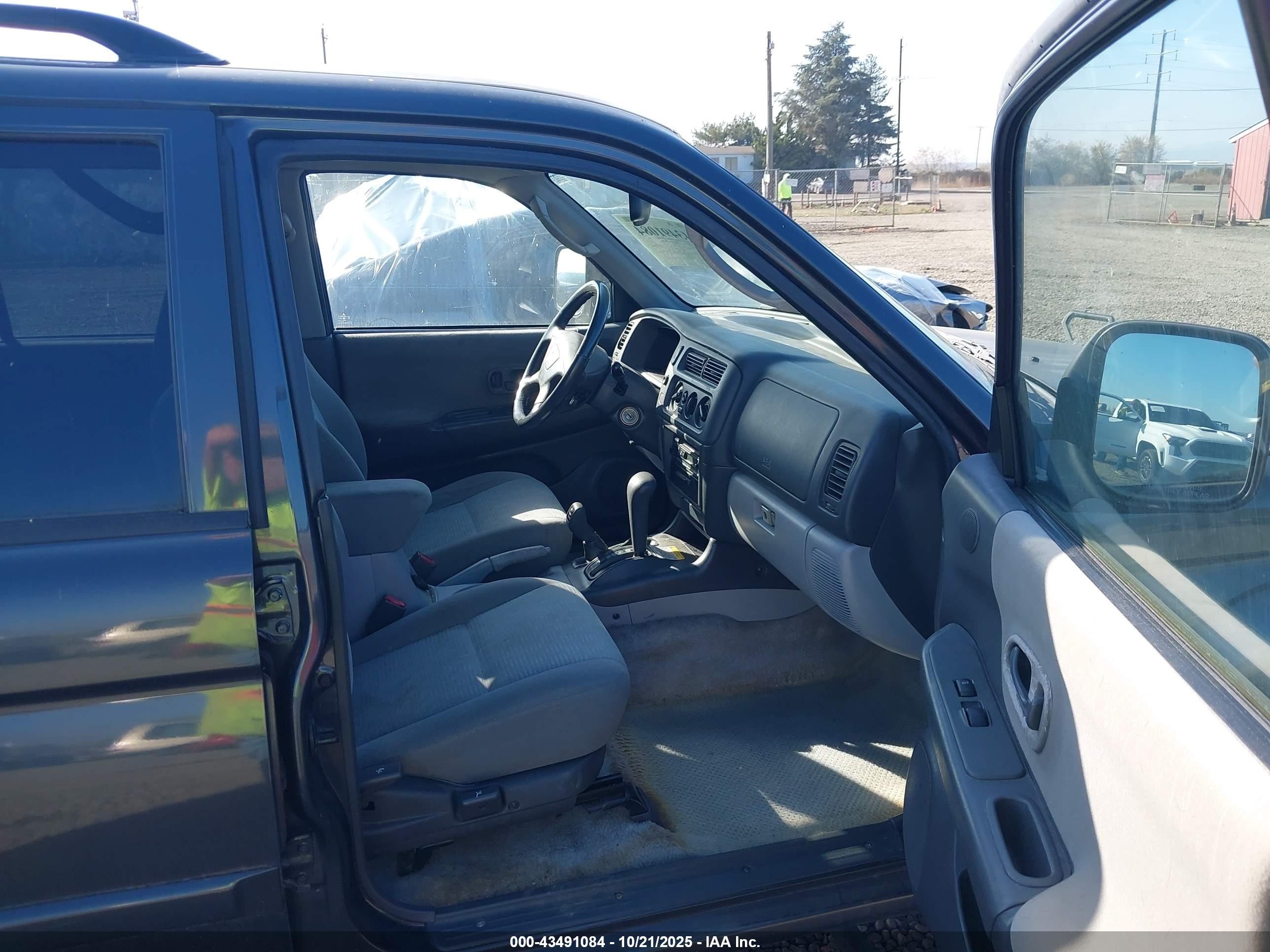 2002 Mitsubishi Montero Sport Xls Gray vin: JA4MT31R22P005227