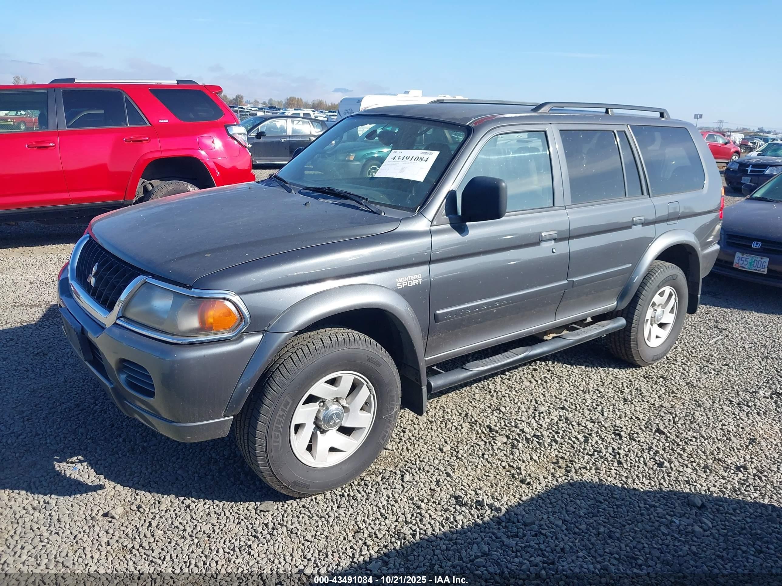 2002 Mitsubishi Montero Sport Xls Gray vin: JA4MT31R22P005227