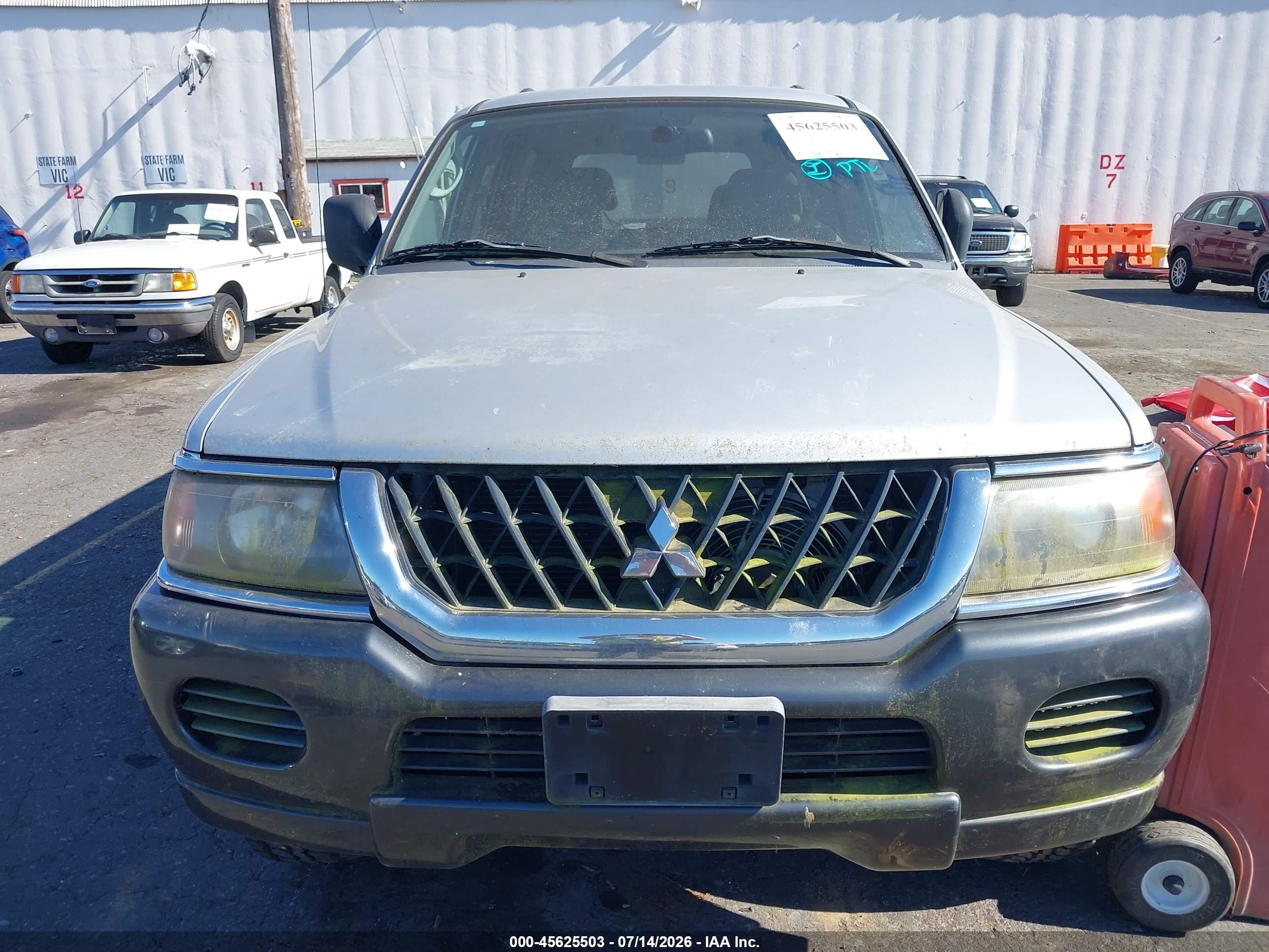 2002 Mitsubishi Montero Sport Xls Gray vin: JA4MT31R32J057520