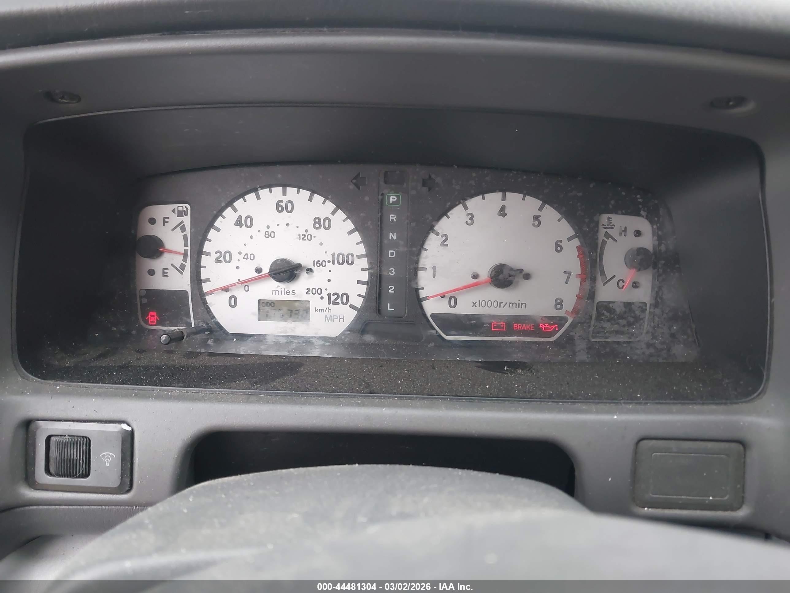 2002 Mitsubishi Montero Sport Xls Silver vin: JA4MT31R42P013054