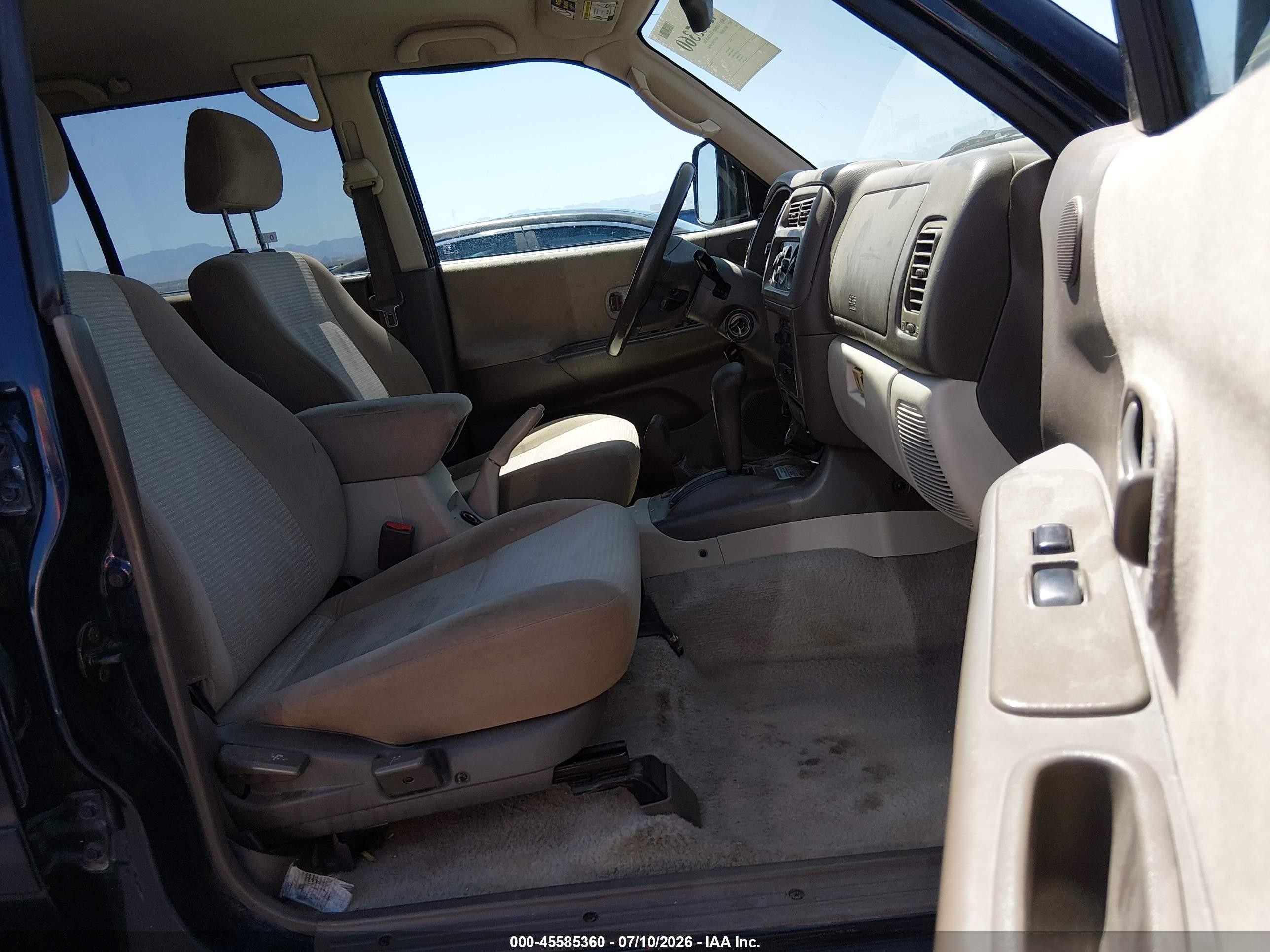 2002 Mitsubishi Montero Sport Xls Blue vin: JA4MT31R52J045899
