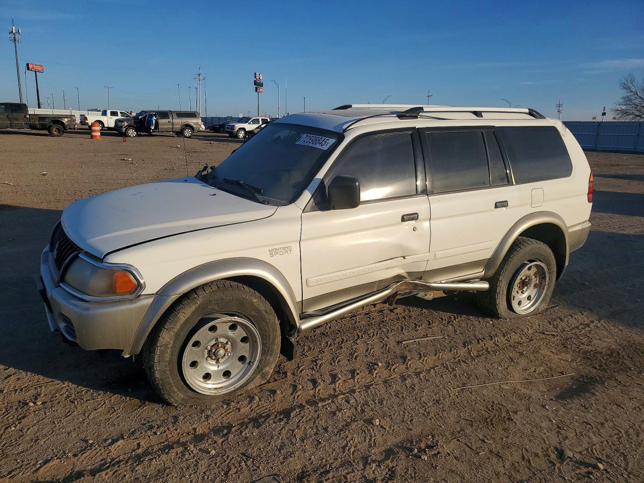 2004 Mitsubishi Montero Sport Xls Белый vin: JA4MT31R54J000125