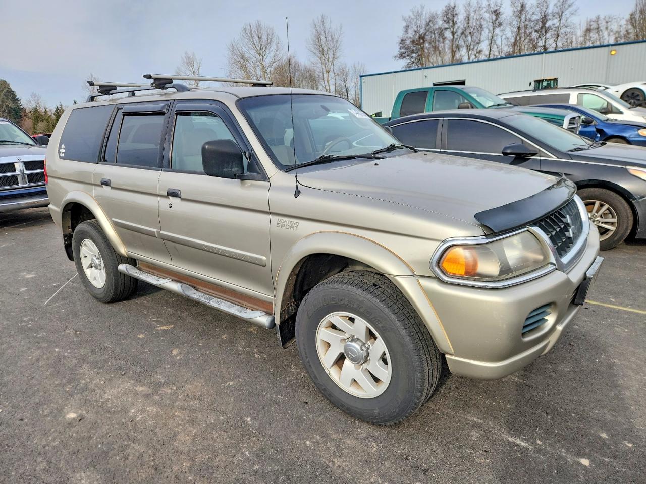2002 Mitsubishi Montero Sport Xls Tan vin: JA4MT31R82J043144