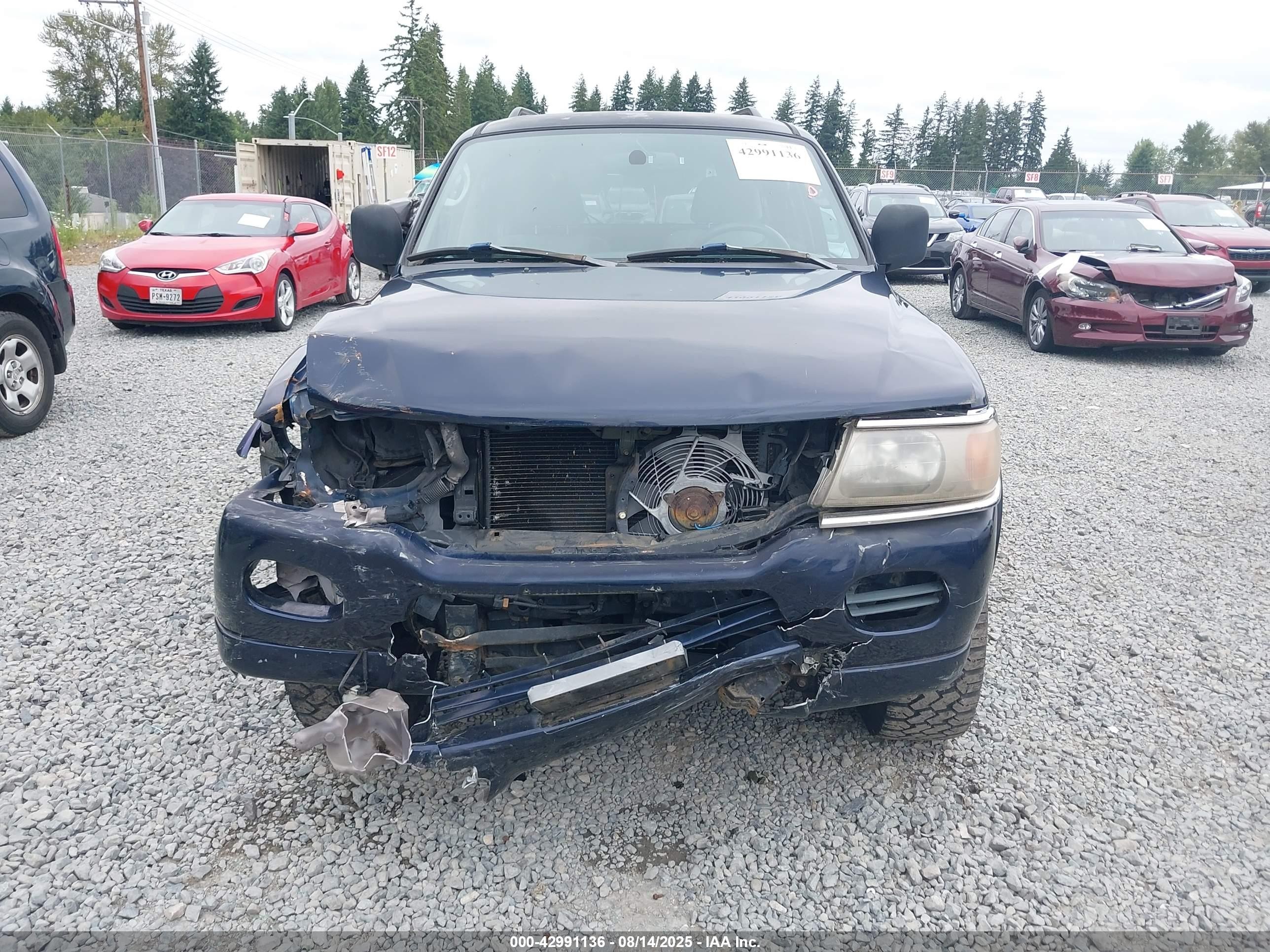 2002 Mitsubishi Montero Sport Xls Синий vin: JA4MT31RX2J035708