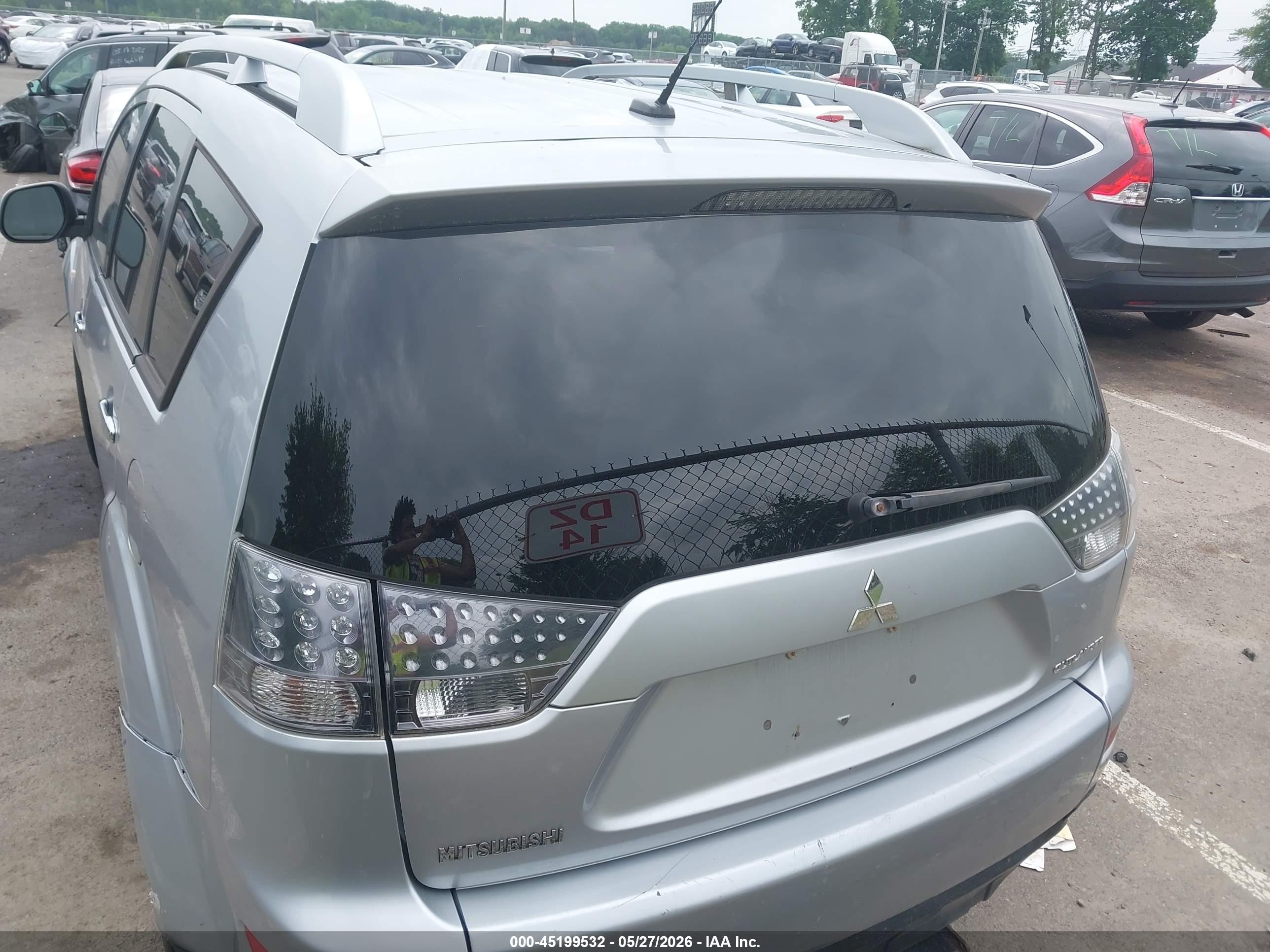 2009 Mitsubishi Outlander Se Silver vin: JA4MT31W79Z001937