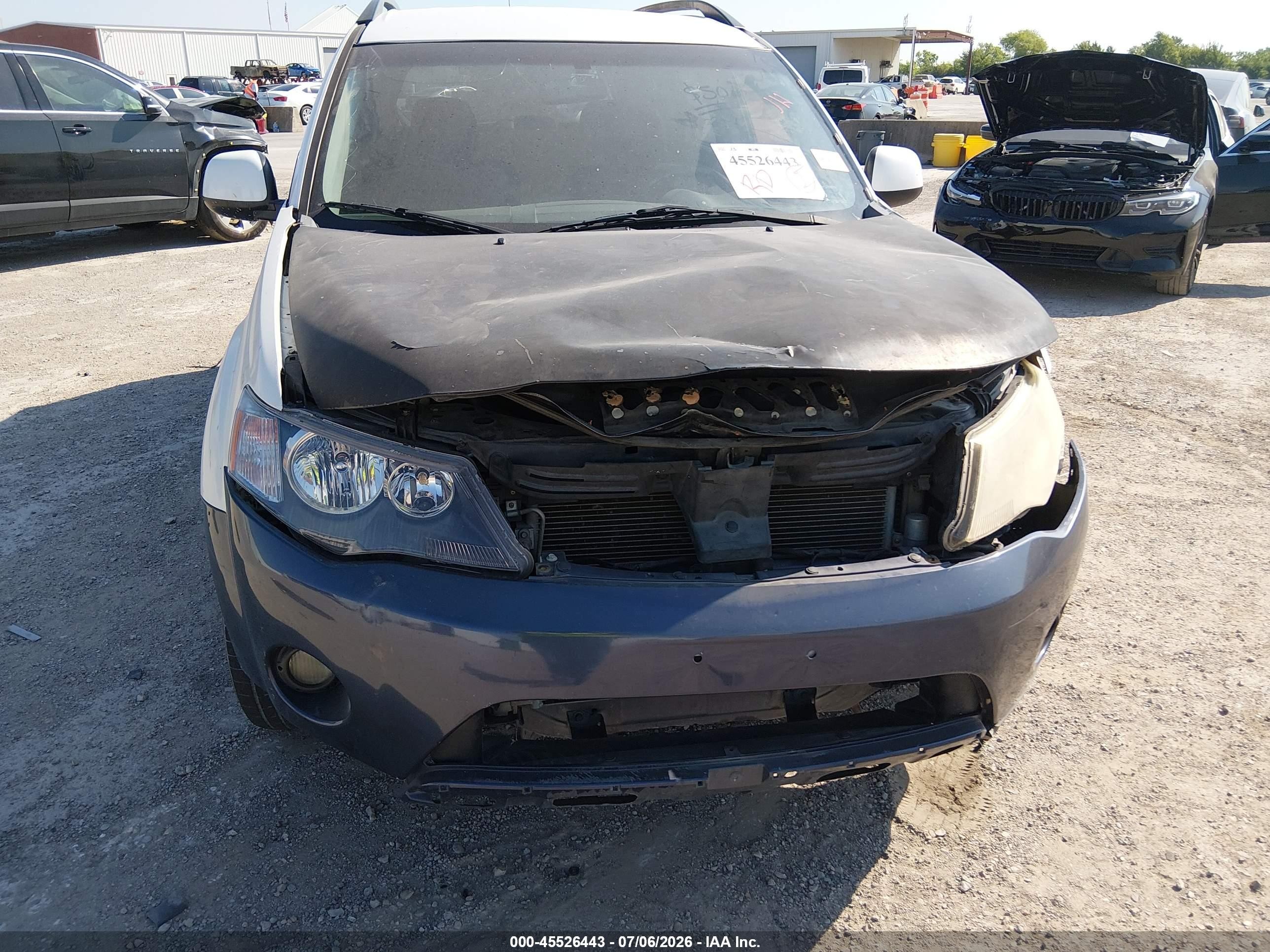 2007 Mitsubishi Outlander Ls White vin: JA4MT31X47Z001626