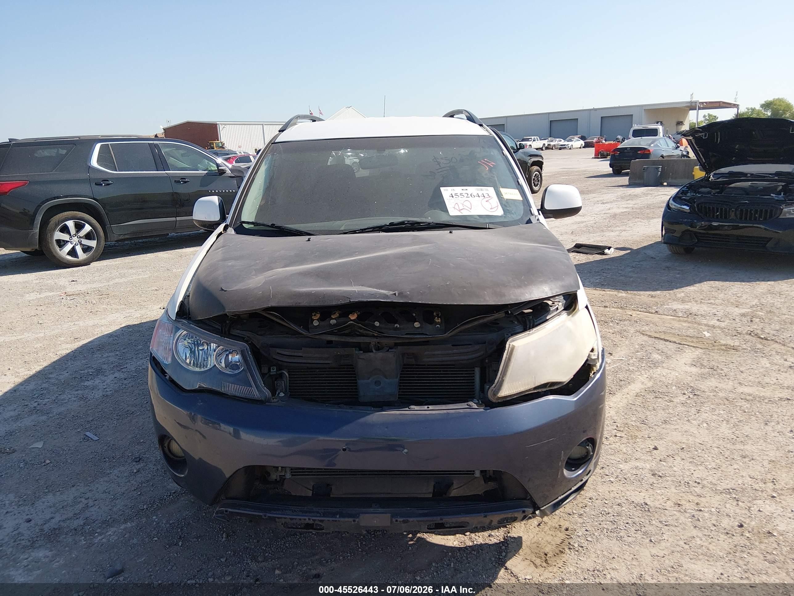 2007 Mitsubishi Outlander Ls White vin: JA4MT31X47Z001626