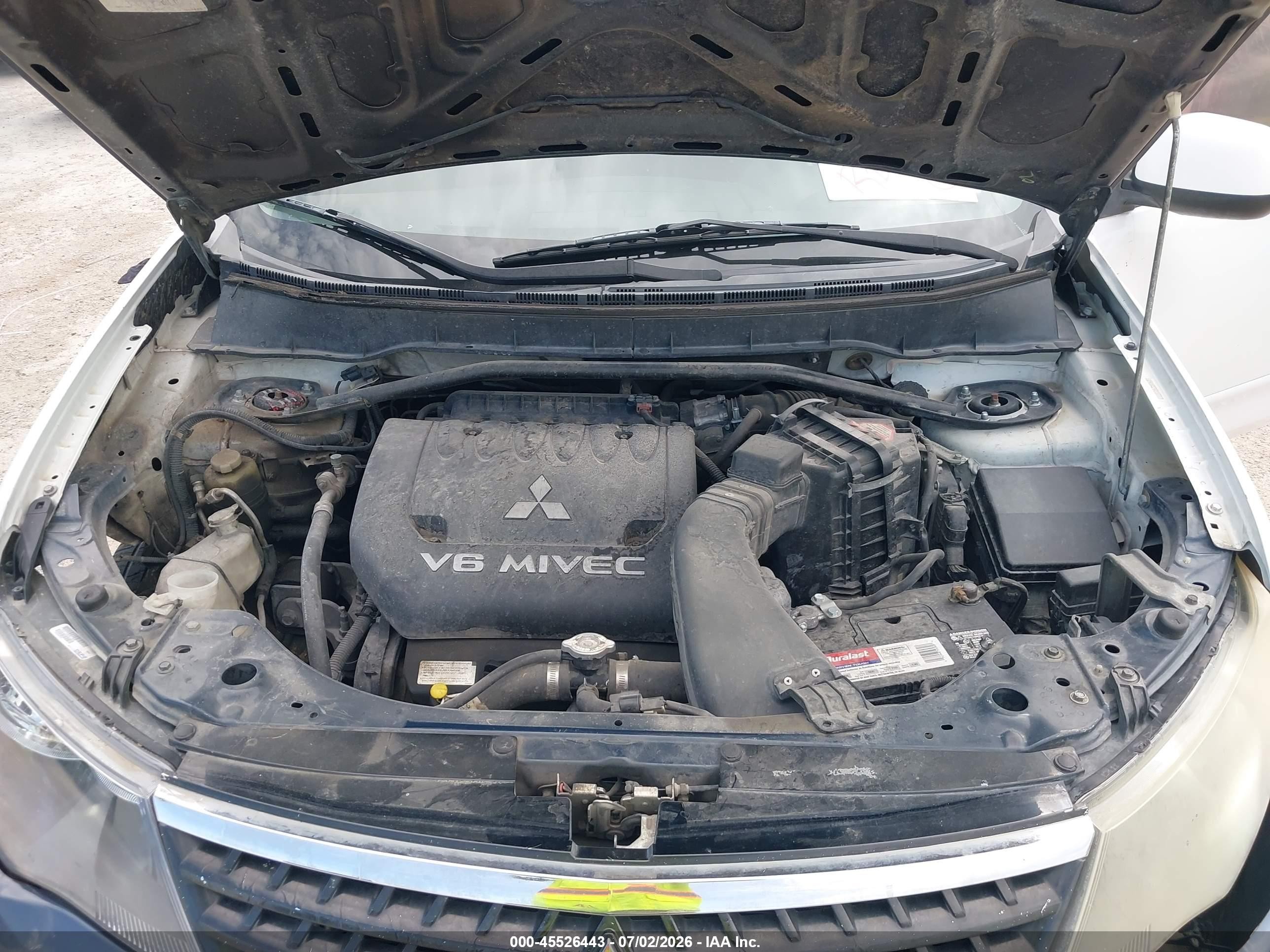 2007 Mitsubishi Outlander Ls White vin: JA4MT31X47Z001626