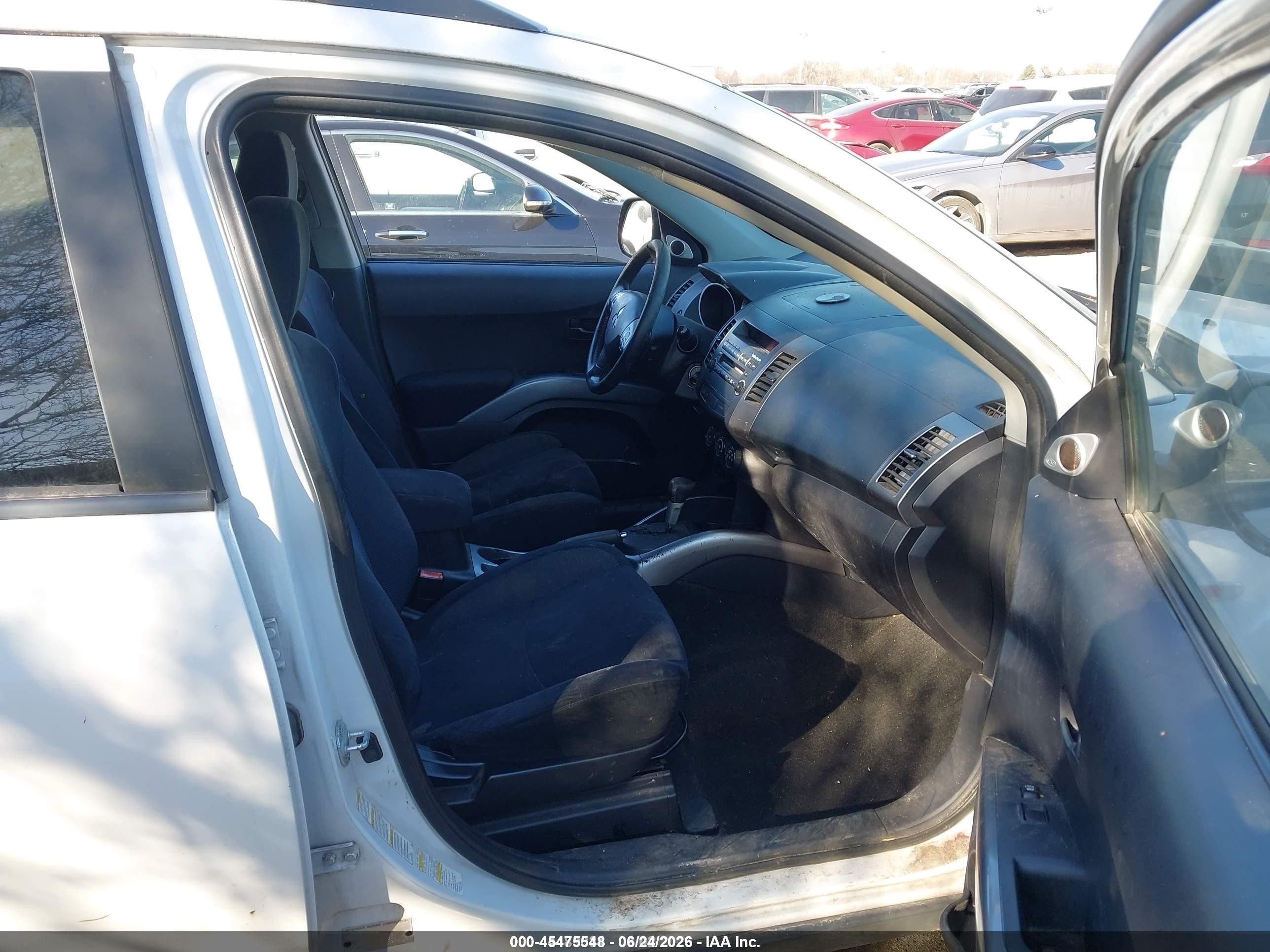 2007 Mitsubishi Outlander Ls White vin: JA4MT31X87U012965