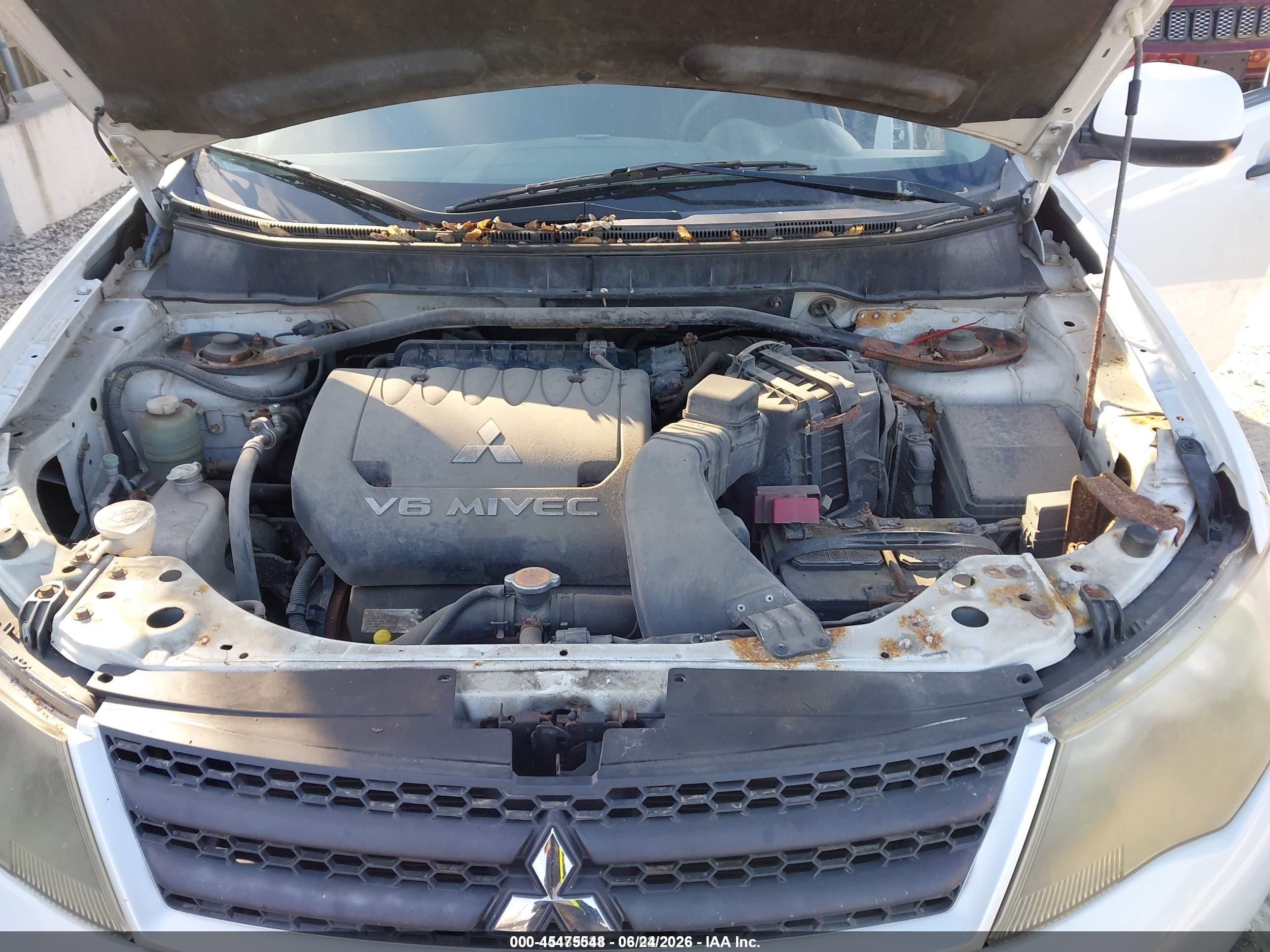 2007 Mitsubishi Outlander Ls White vin: JA4MT31X87U012965