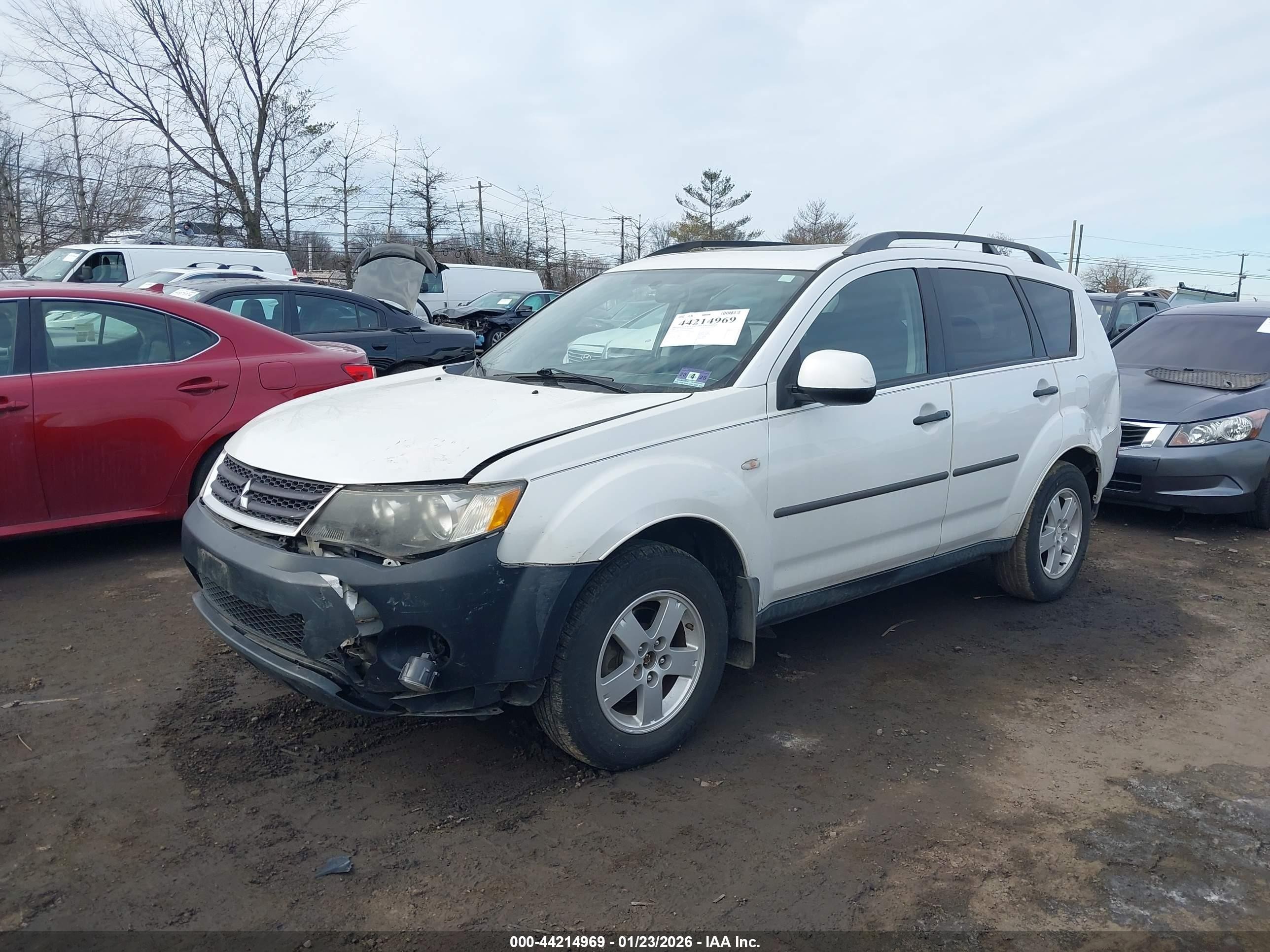 2007 Mitsubishi Outlander Ls White vin: JA4MT31X97Z004697